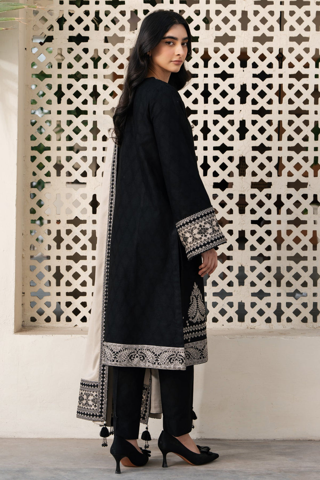 EMBROIDERED PREMIUM VISCOSE UW-0129