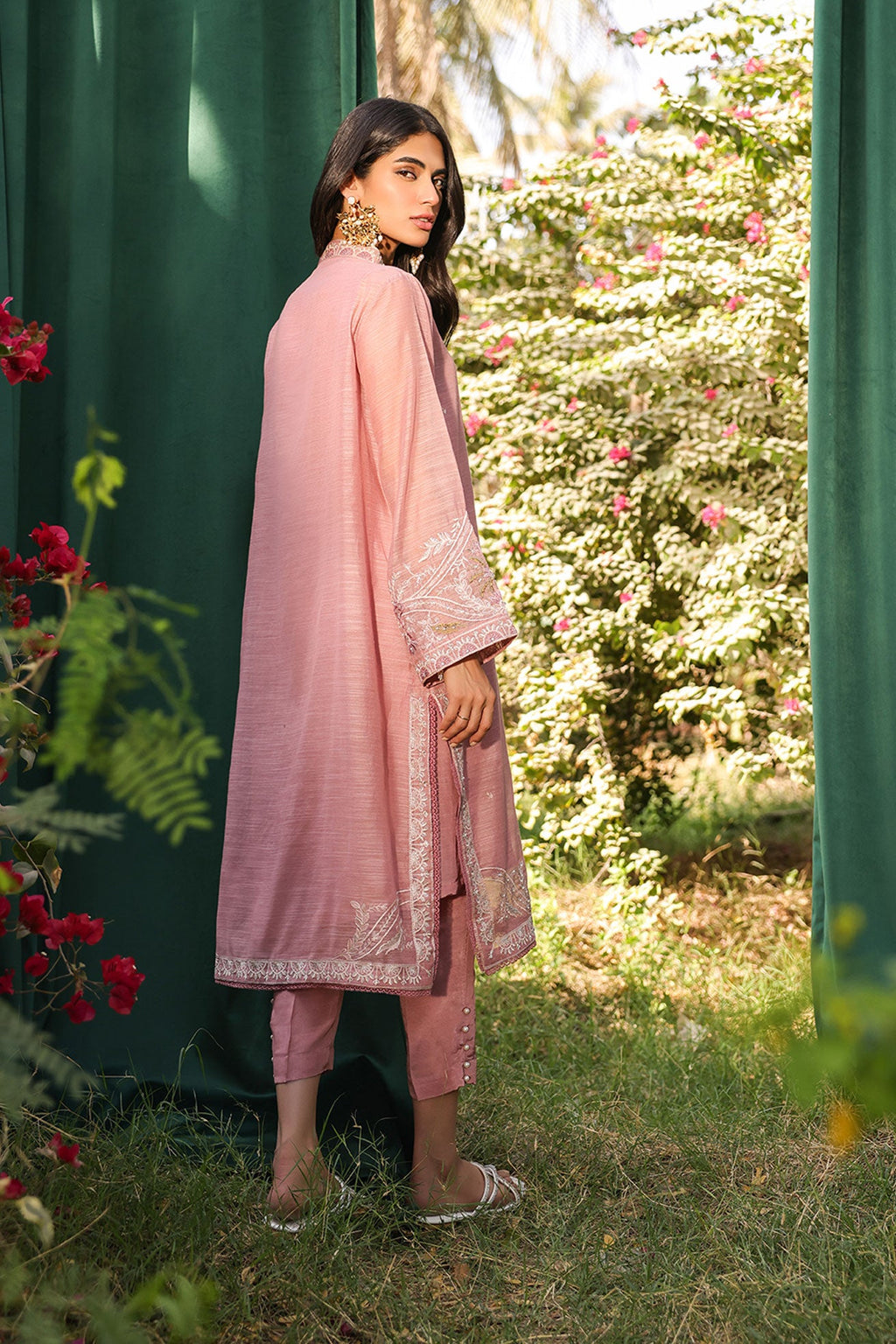 DA-2128 MAUVE 2PCS  EMBROIDERED KURTA WITH TROUSER