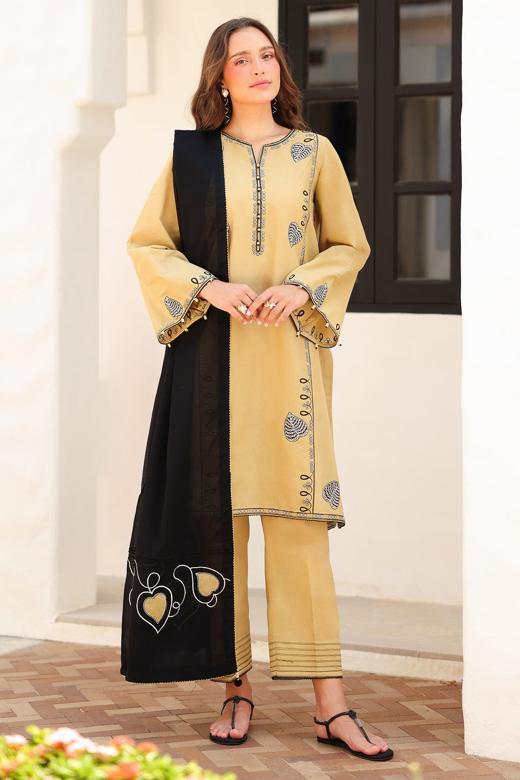 EMBROIDERED LAWN USE-9219