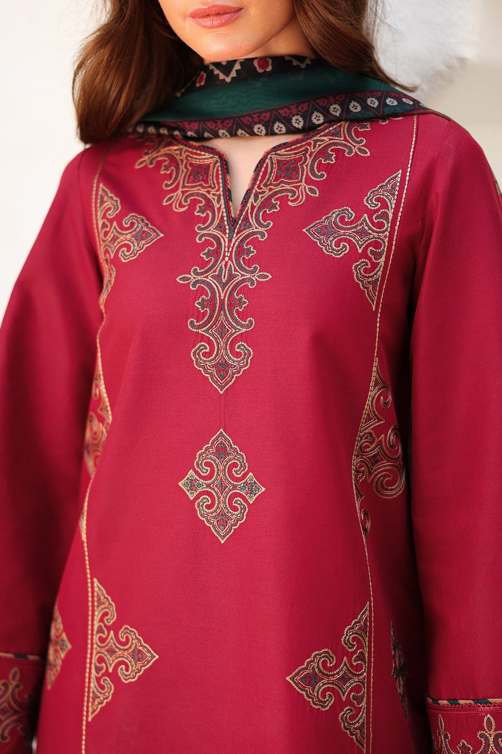 EMBROIDERED LAWN USE-9217