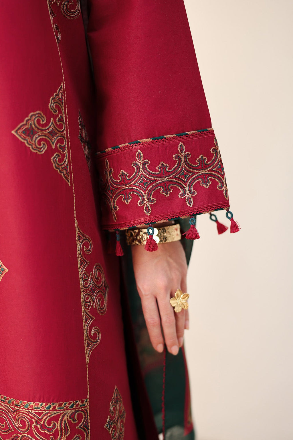 EMBROIDERED LAWN USE-9217