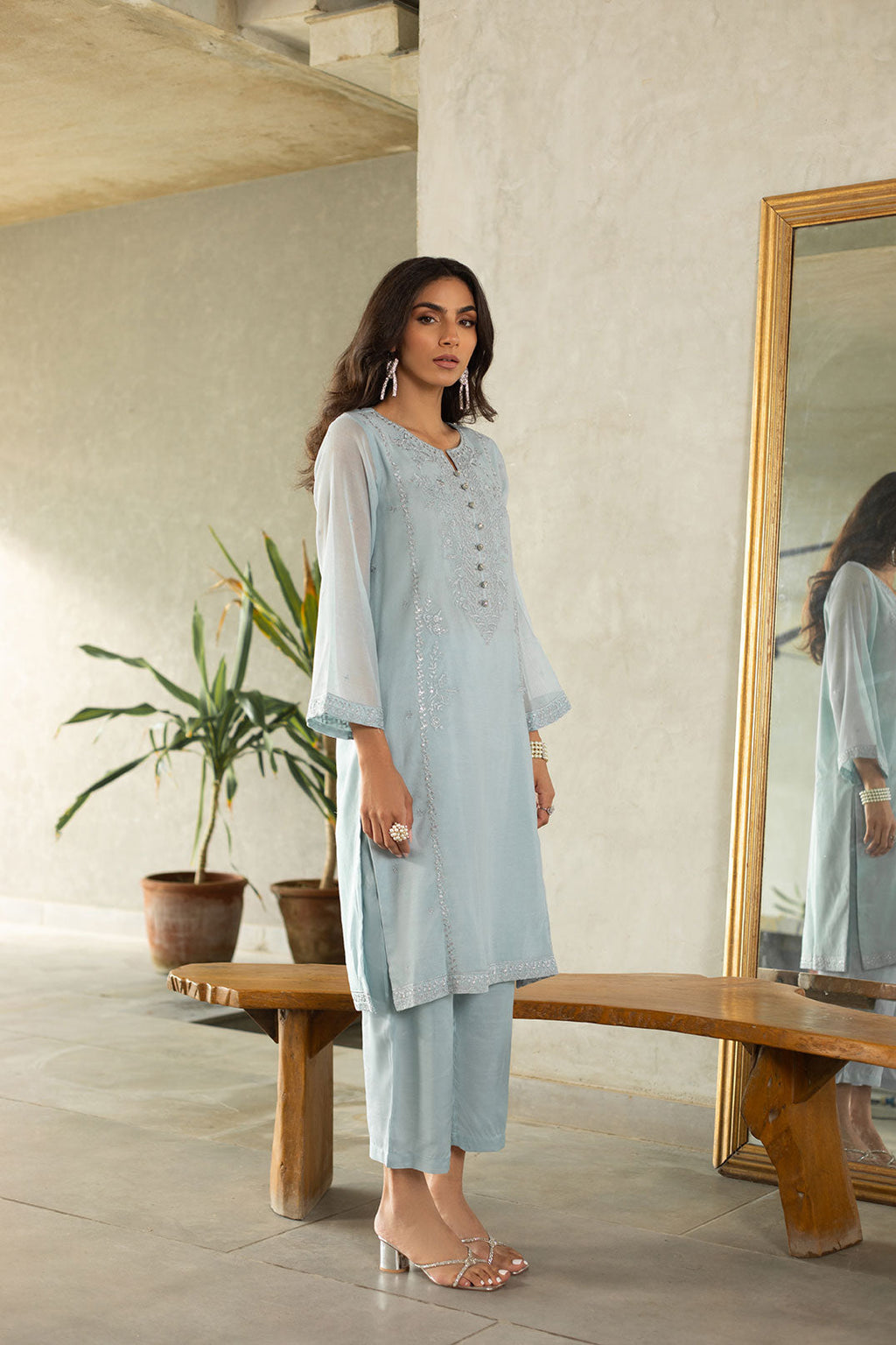 DA-2222 LIGHT-GREY EMBROIDERED KURTA