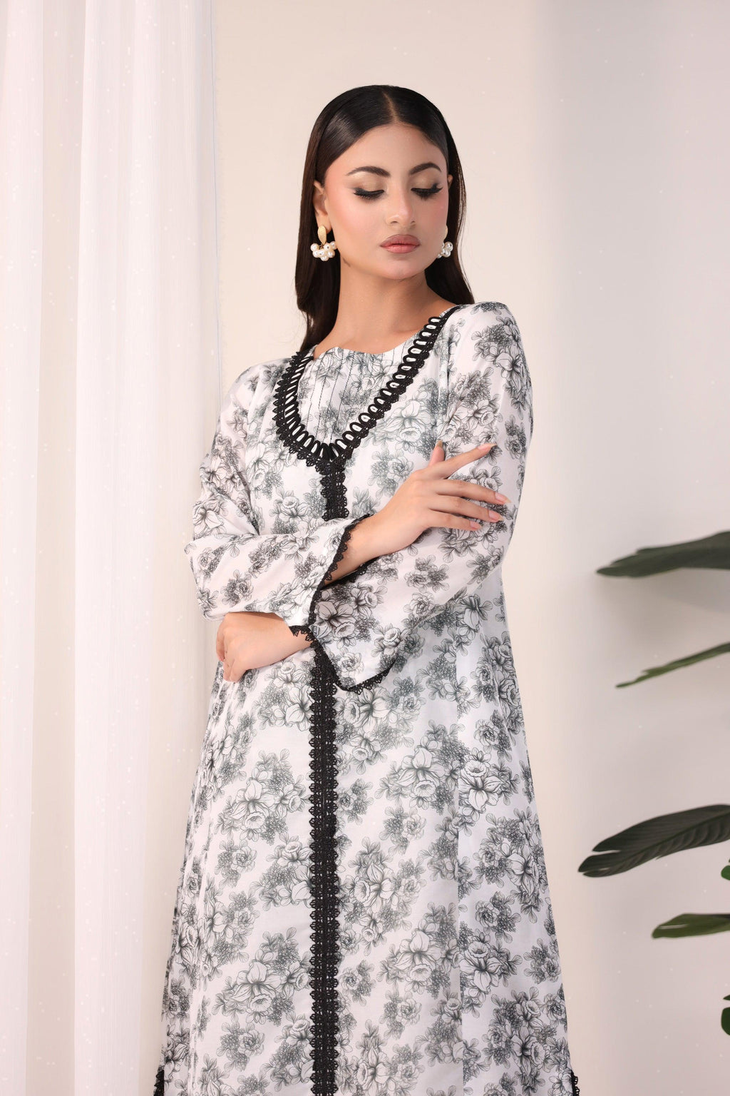 AR-3347-Charcoal
