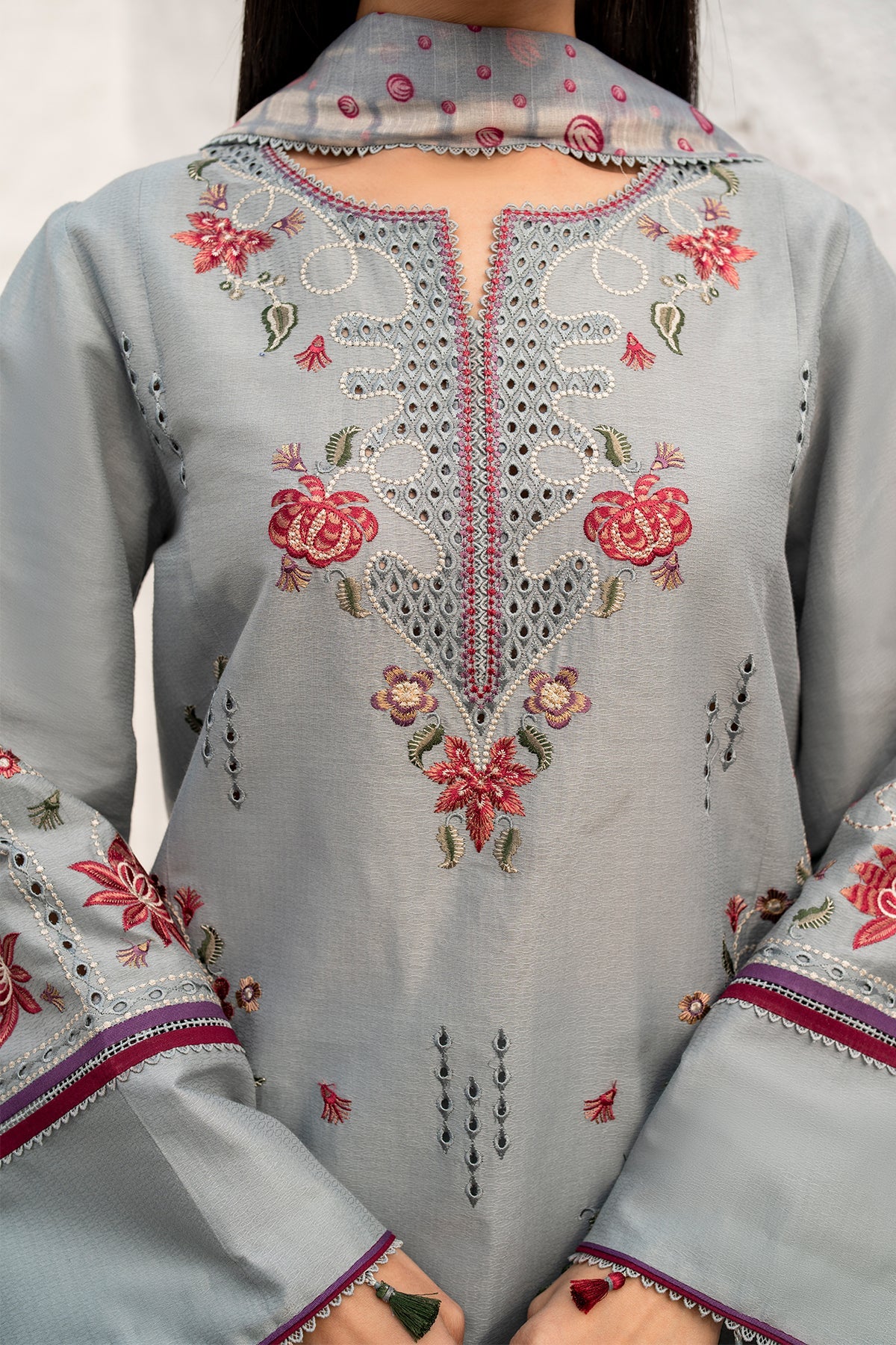 Embroidered Dobby Lawn USE-9269