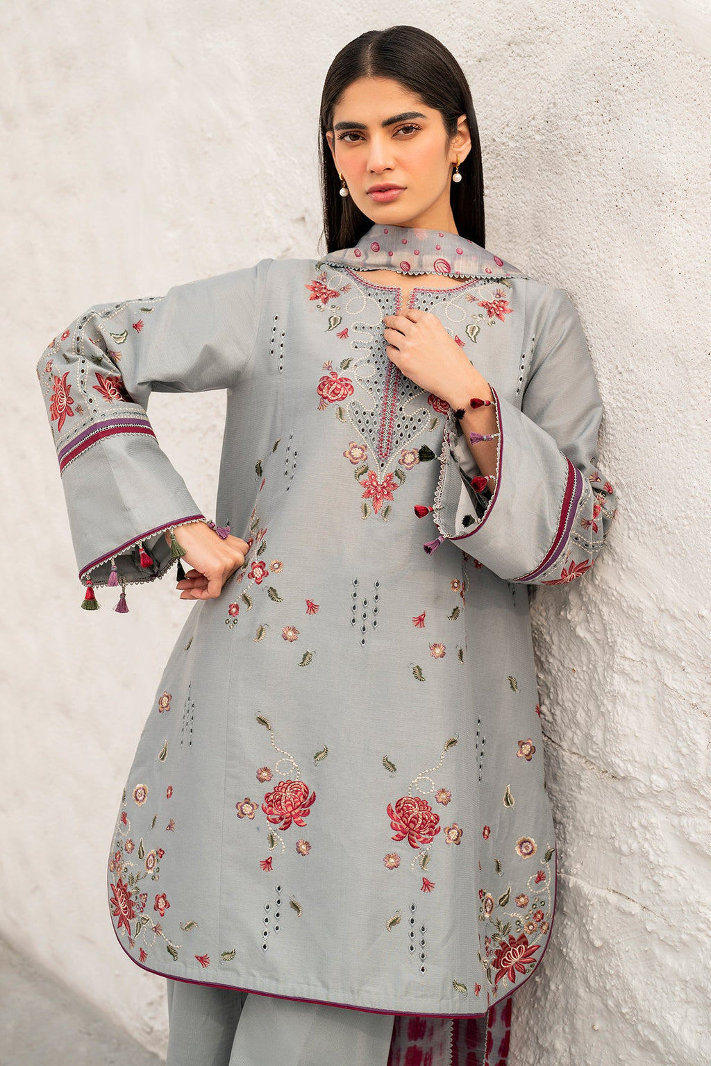 Embroidered Dobby Lawn USE-9269