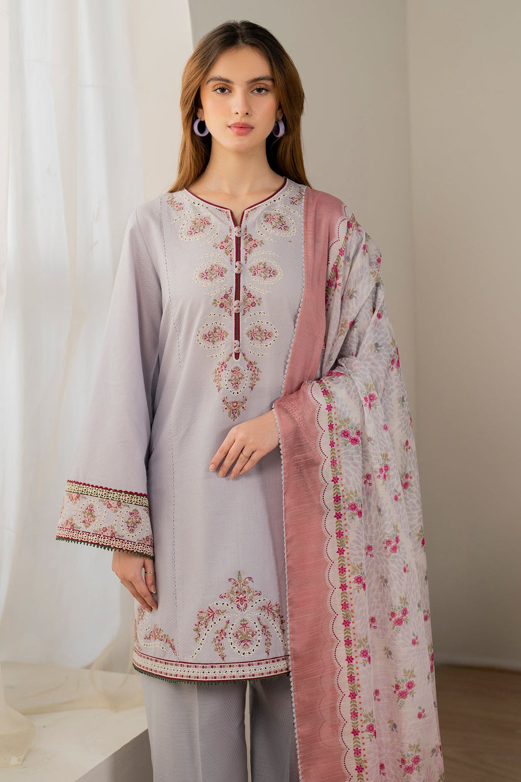 EMBROIDERED DOBBY LAWN USE-9129