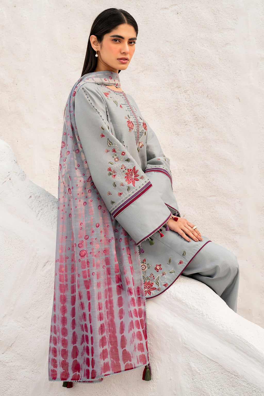Embroidered Dobby Lawn USE-9269
