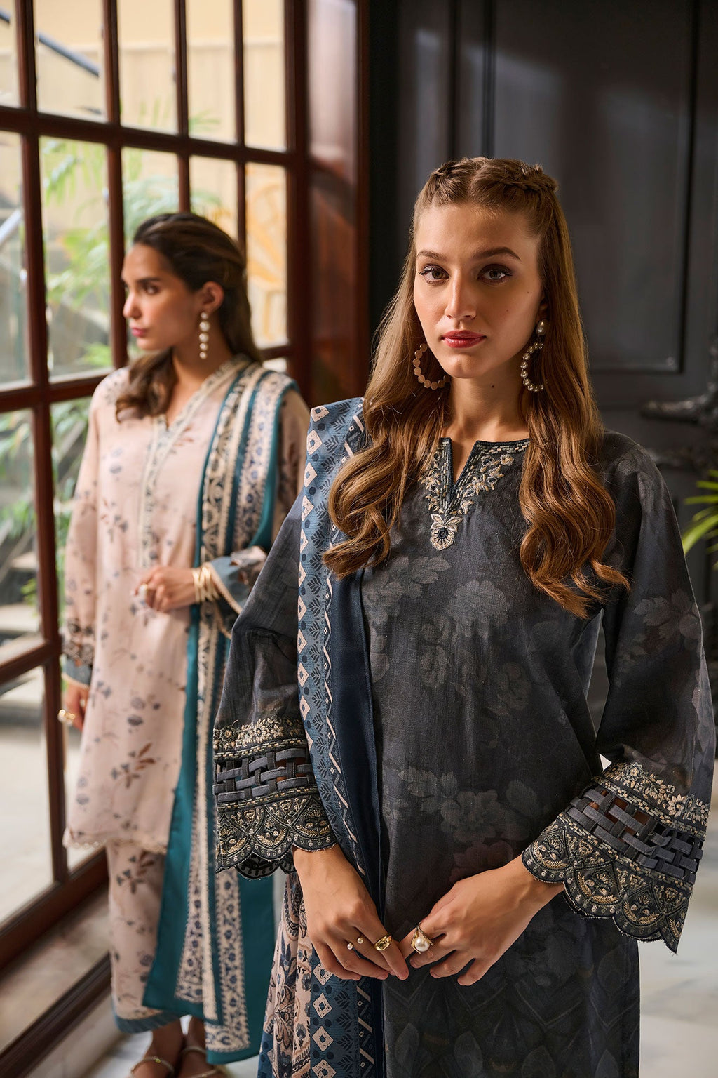 DC-2283 BLUE 2PCS  EMBROIDERED KURTA WITH TROUSER
