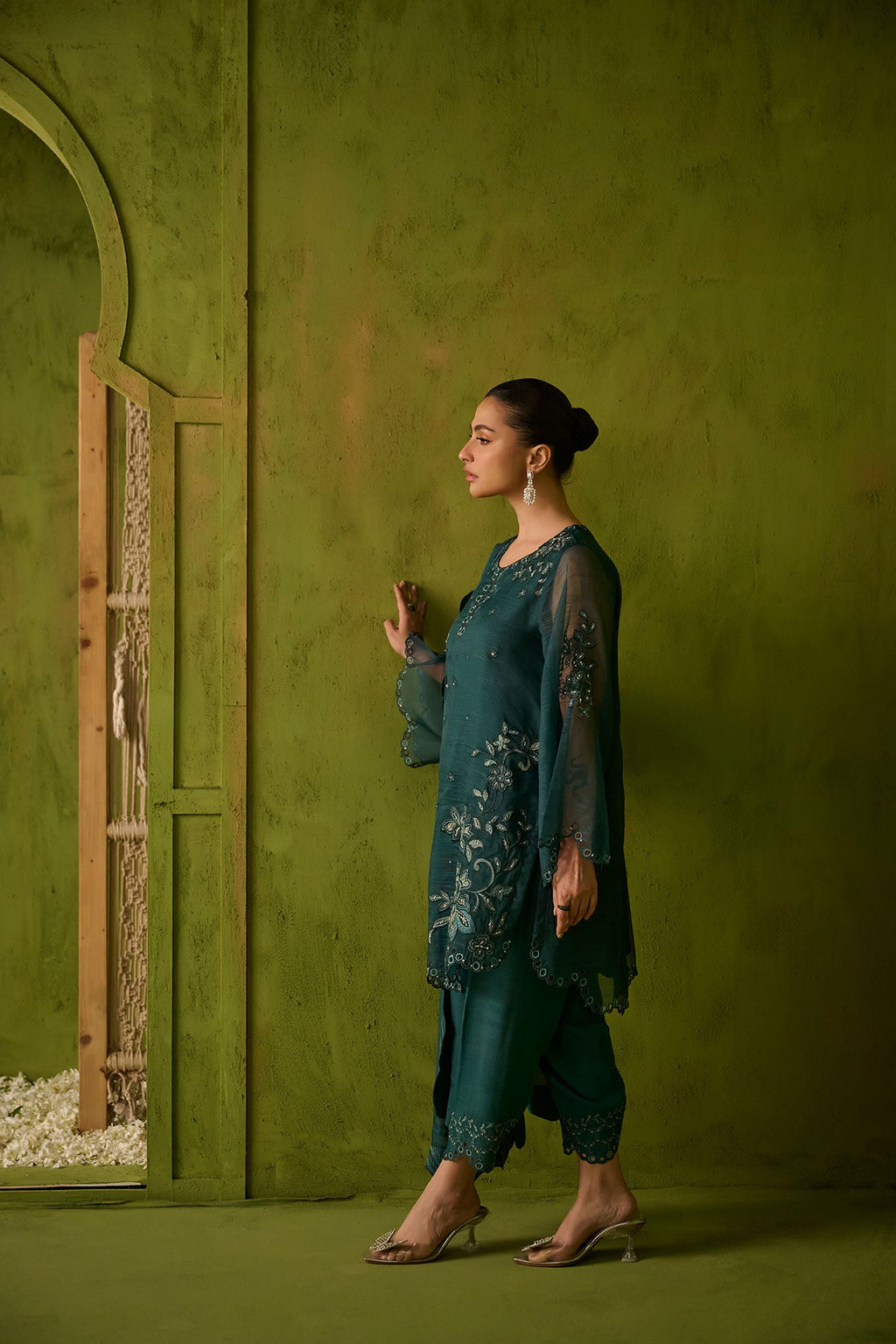 SS24DD-2478  DARK GREEN DUPATTA