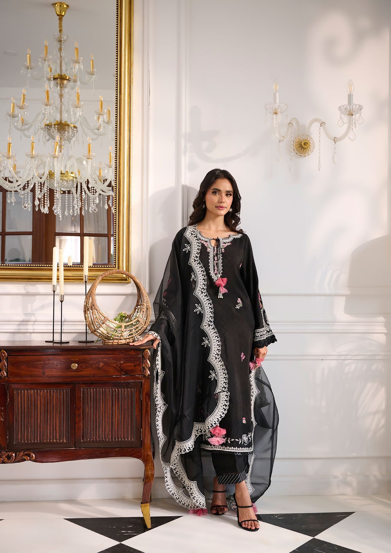 SS24DA-2377 BLACK 2PCS  EMBROIDERED KURTA WITH TROUSER