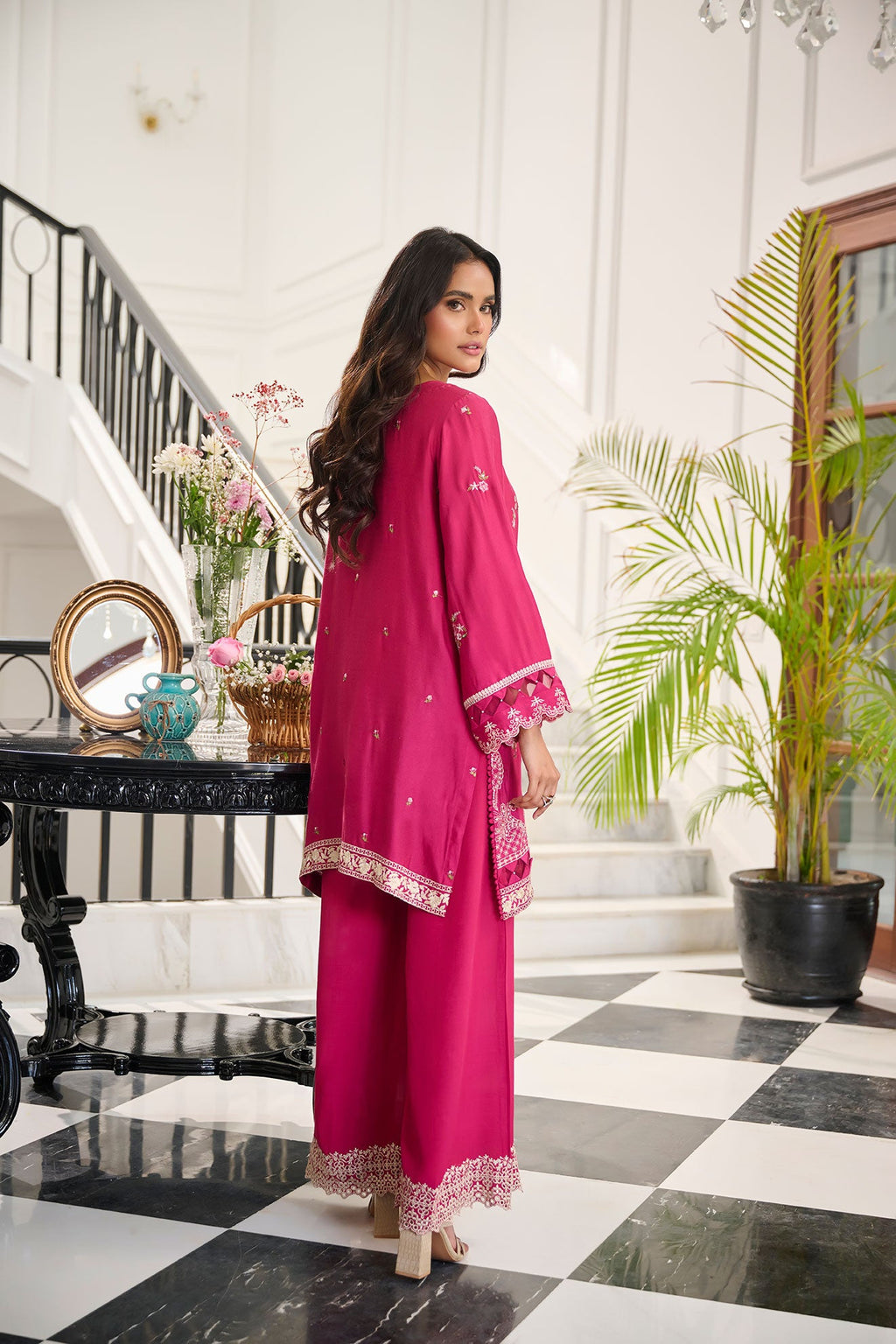 SS24DA-2379 PINK 2PCS  EMBROIDERED KURTA WITH TROUSER