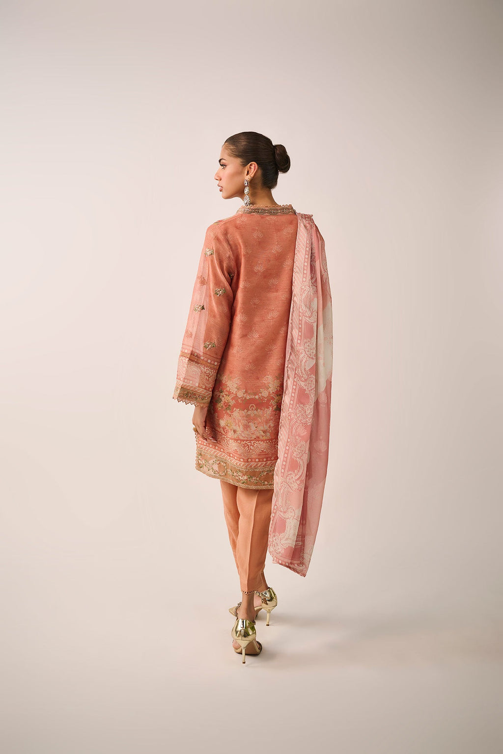 SS24DA-2477   RUST  2PCS  EMBROIDERED KURTA WITH TROUSER