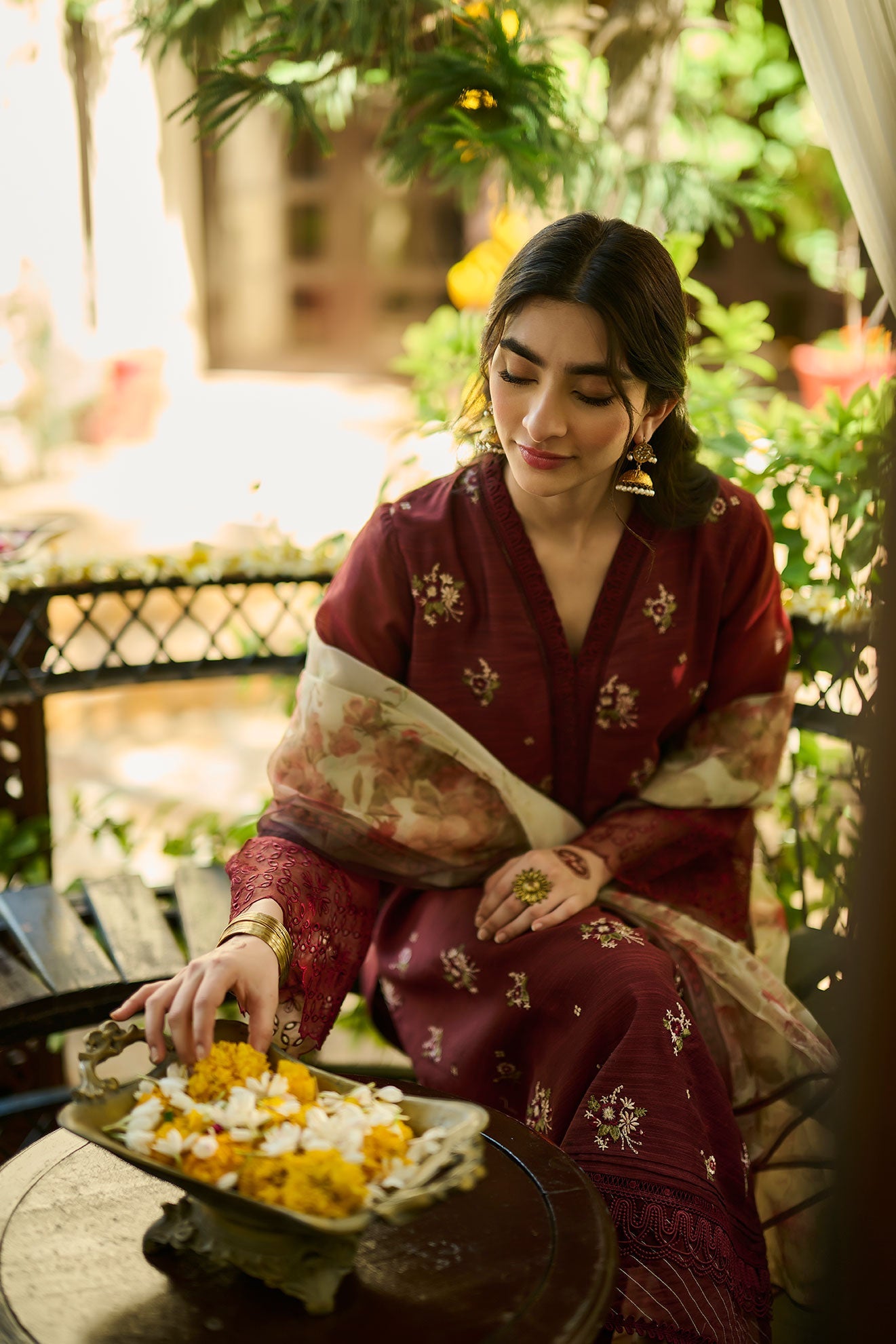 SS24DA-2388   MAROON  2PCS  EMBROIDERED KURTA WITH TROUSER