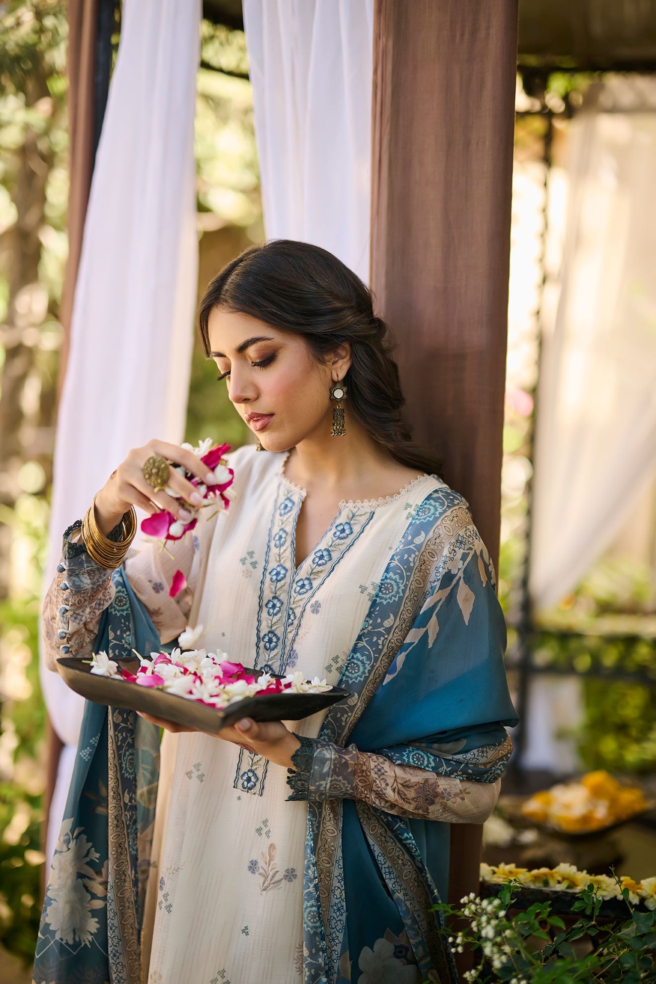 SS24DD-1171  BLUE DUPATTA