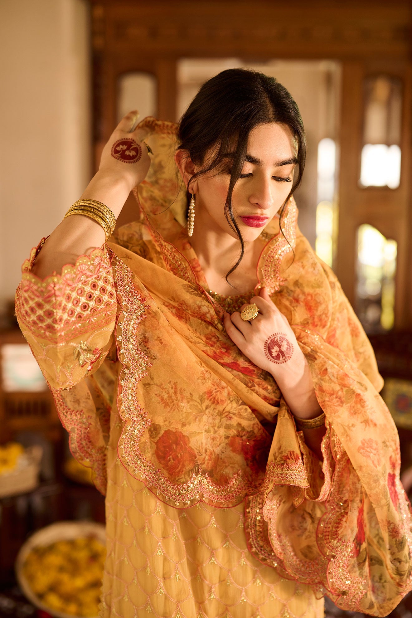 SS24DA-2376   MUSTARD  2PCS  EMBROIDERED KURTA WITH TROUSER