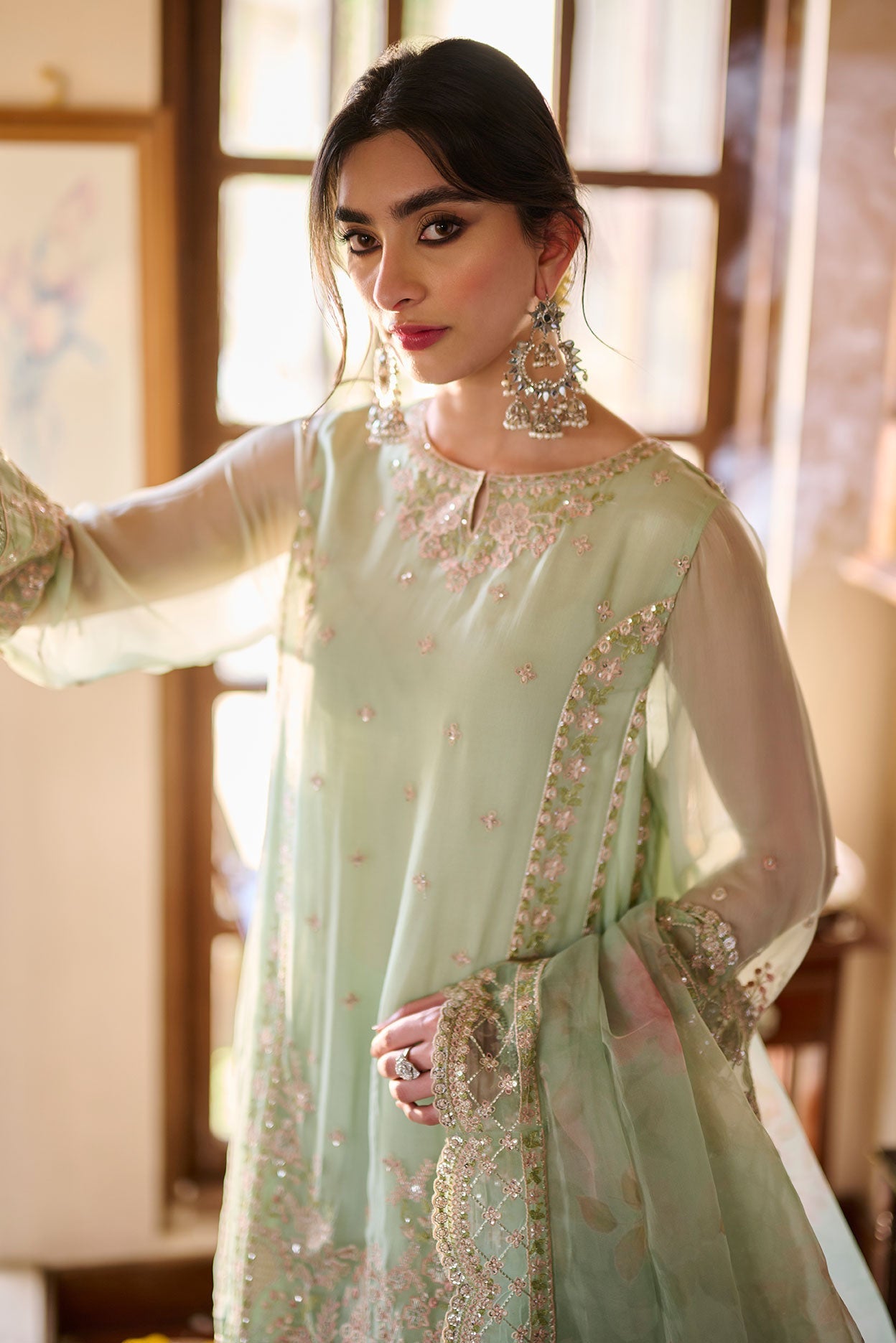 SS24DA-2362   LIGHT GREEN  2PCS  EMBROIDERED KURTA WITH TROUSER
