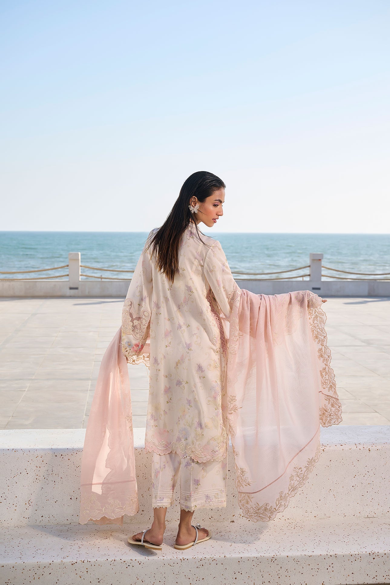 SS24DC-2313 LIGHT PINK LAWN 2PCS PRINTED KURTA WITH TROUSER
