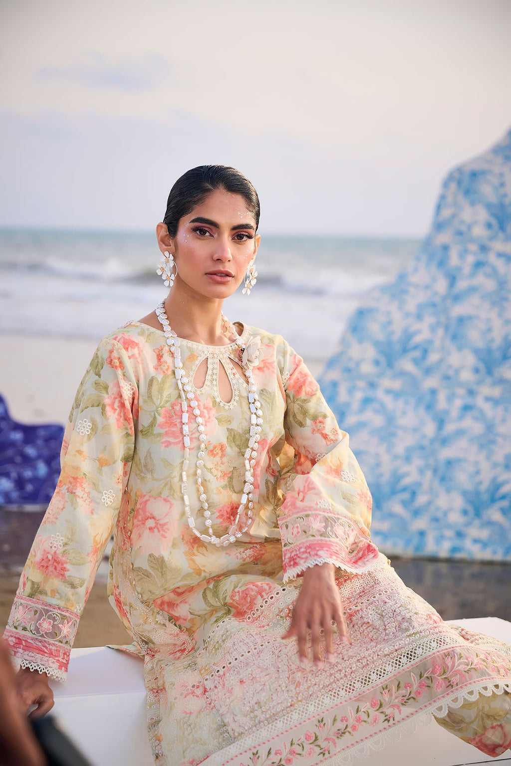 SS24DC-2311 LIGHT GREEN LAWN 2PCS PRINTED KURTA WITH TROUSER