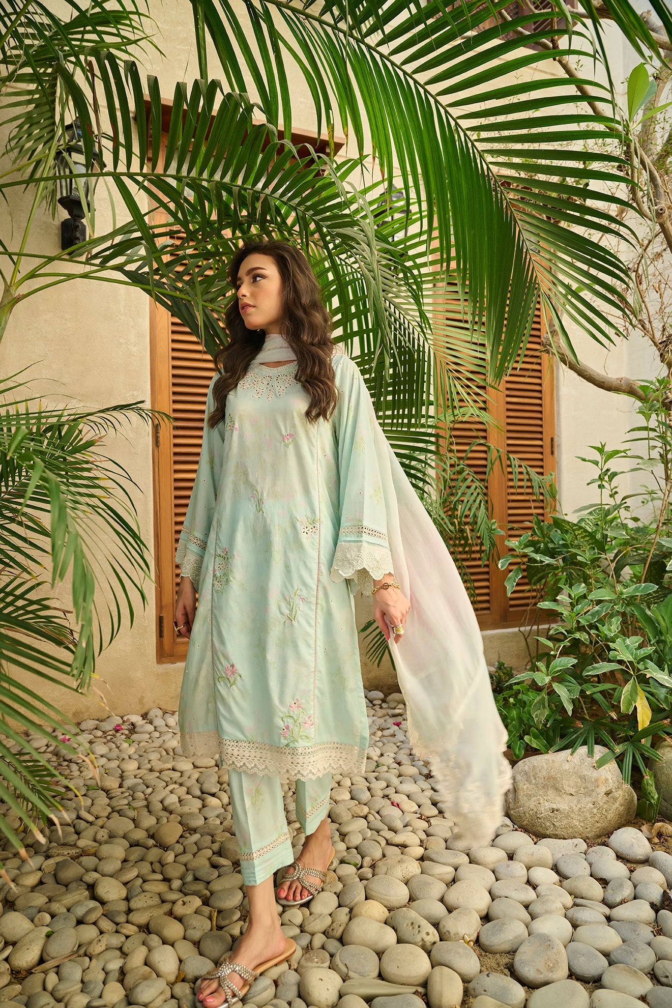 DC-2177 LIGHT GREEN LAWN 2PCS PRINTED KURTA WITH TROUSER