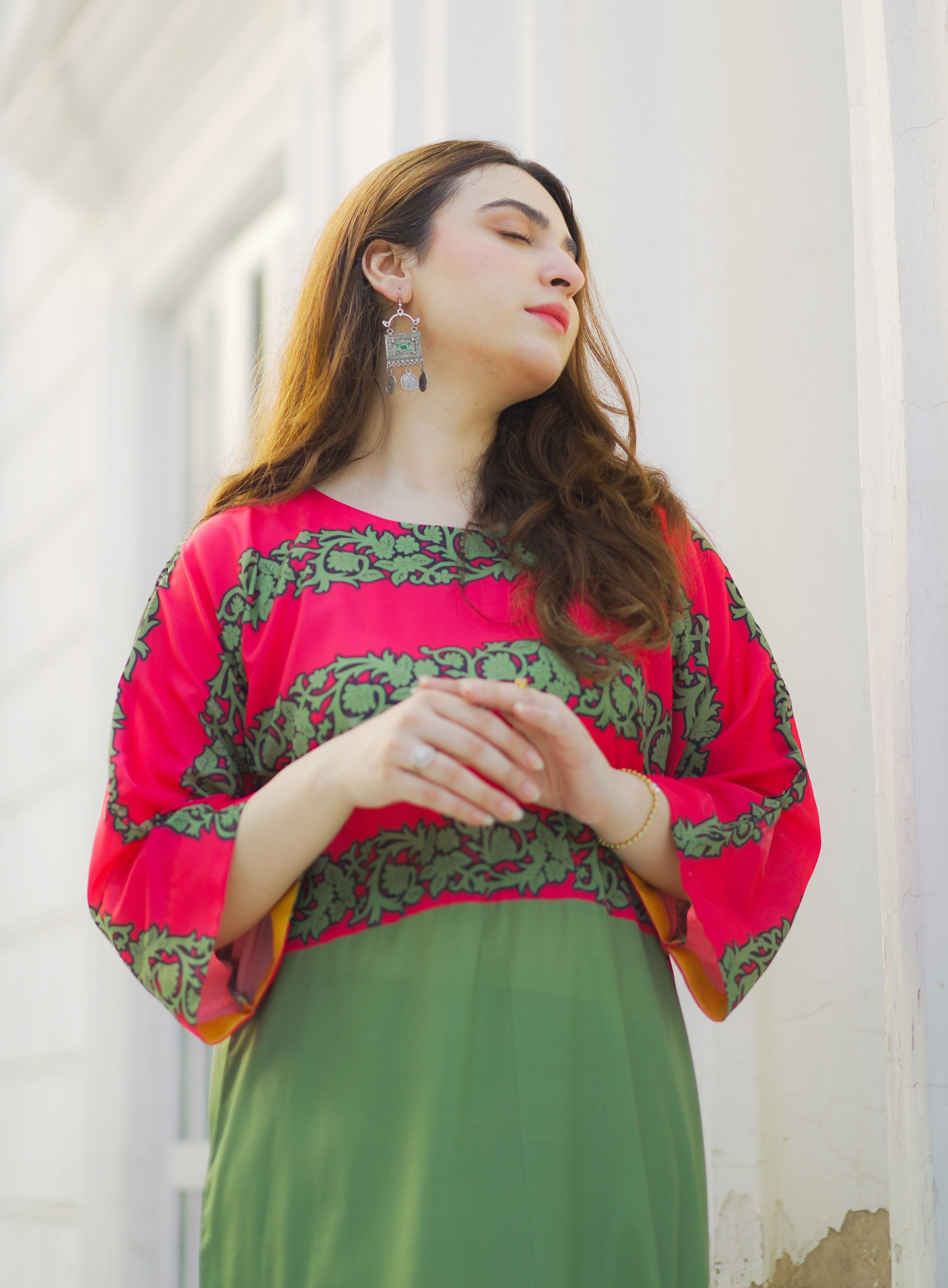 Straight Shirt with Boatneck