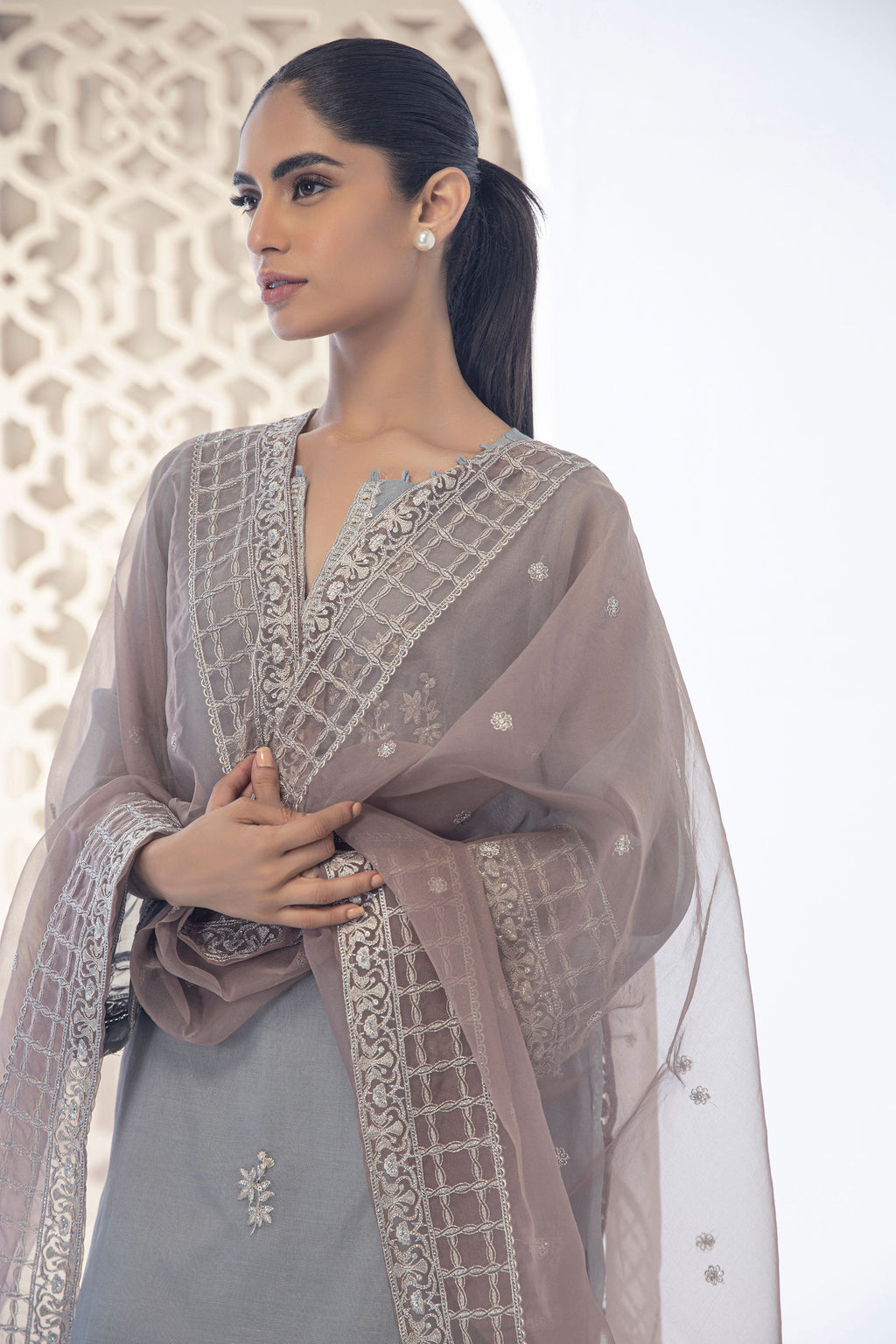 DD-0951 MAUVE DUPATTA
