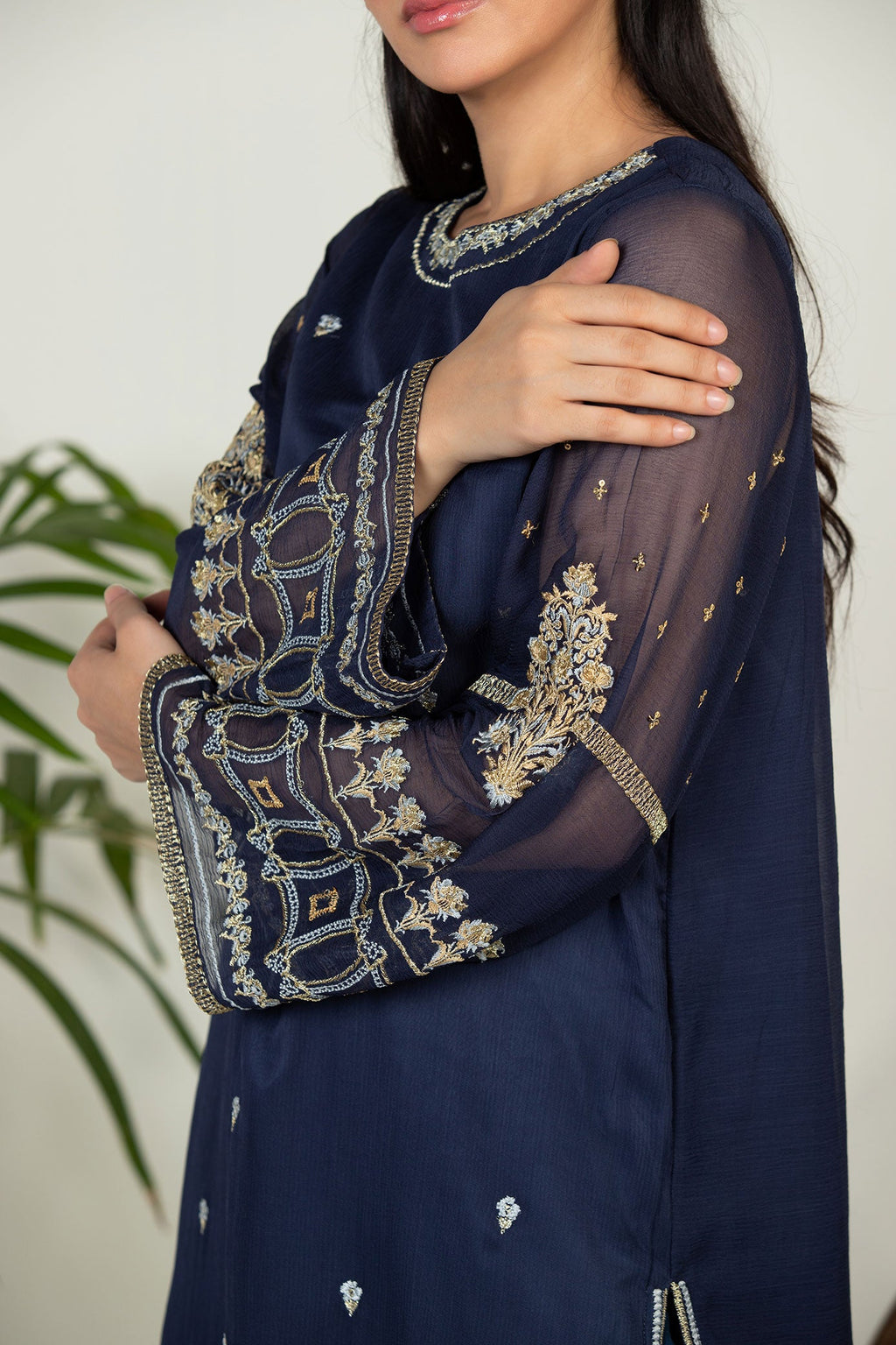 DA-1378 BLUE EMBROIDERED KURTA
