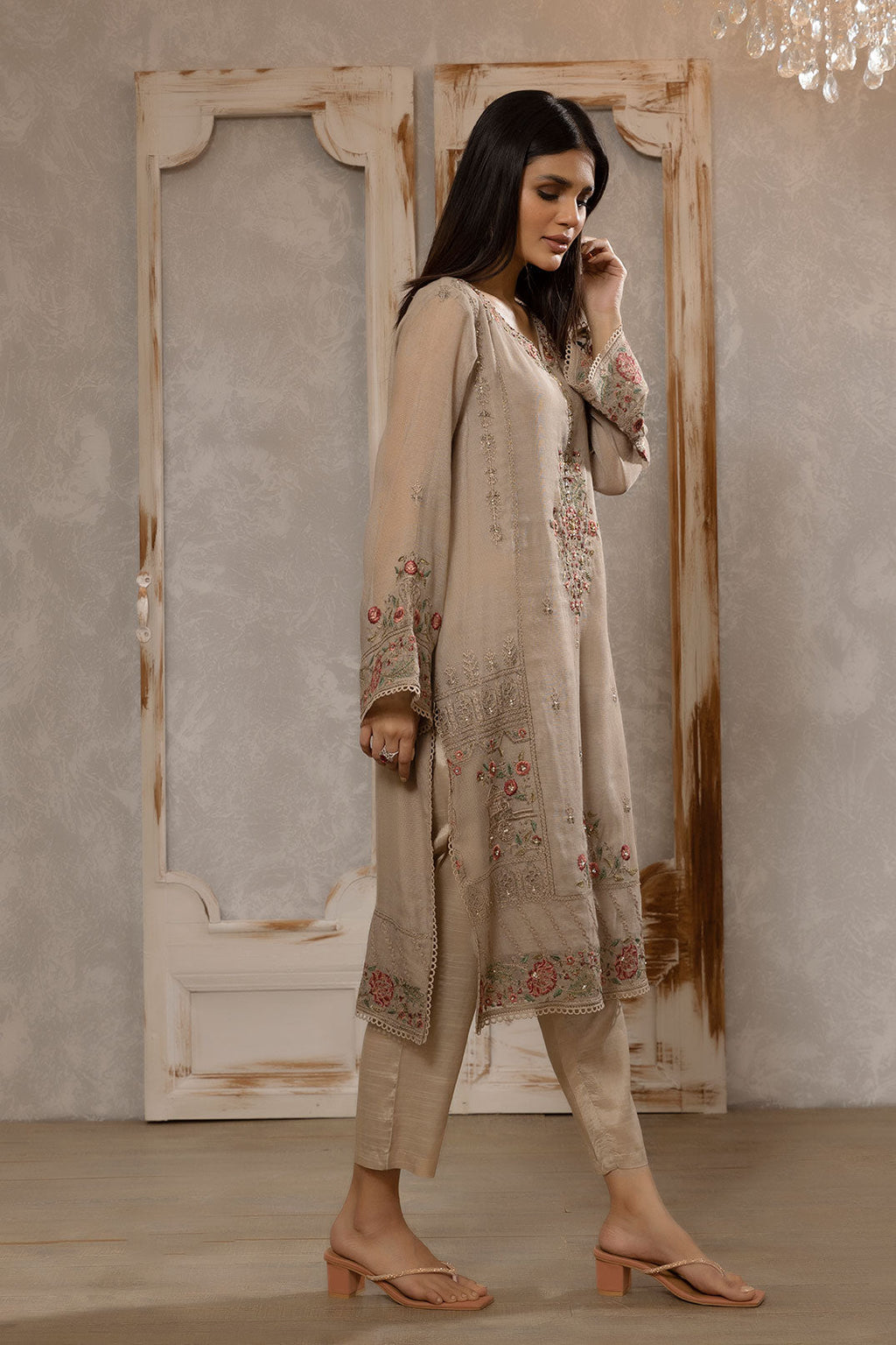 DA-1663 BEIGE EMBROIDERED KURTA