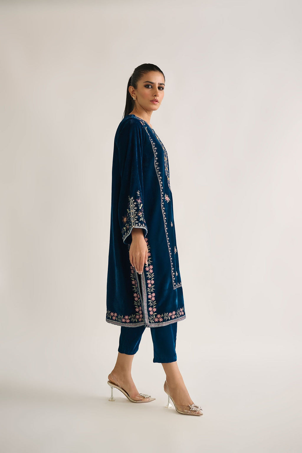DA-1709 C-Green EMBROIDERED KURTA