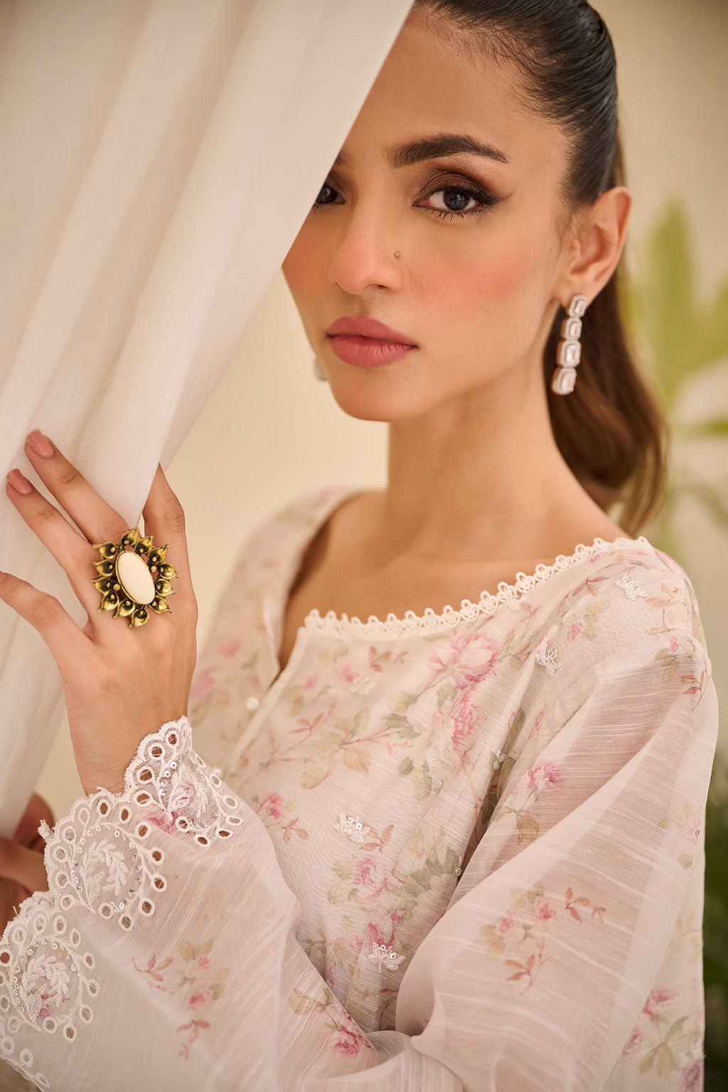 DA-1789 BEIGE EMBROIDERED KURTA