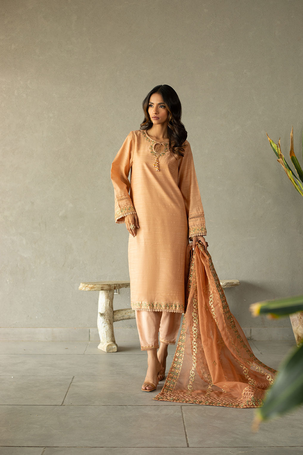 SS24DD-1149 PEACH DUPATTA