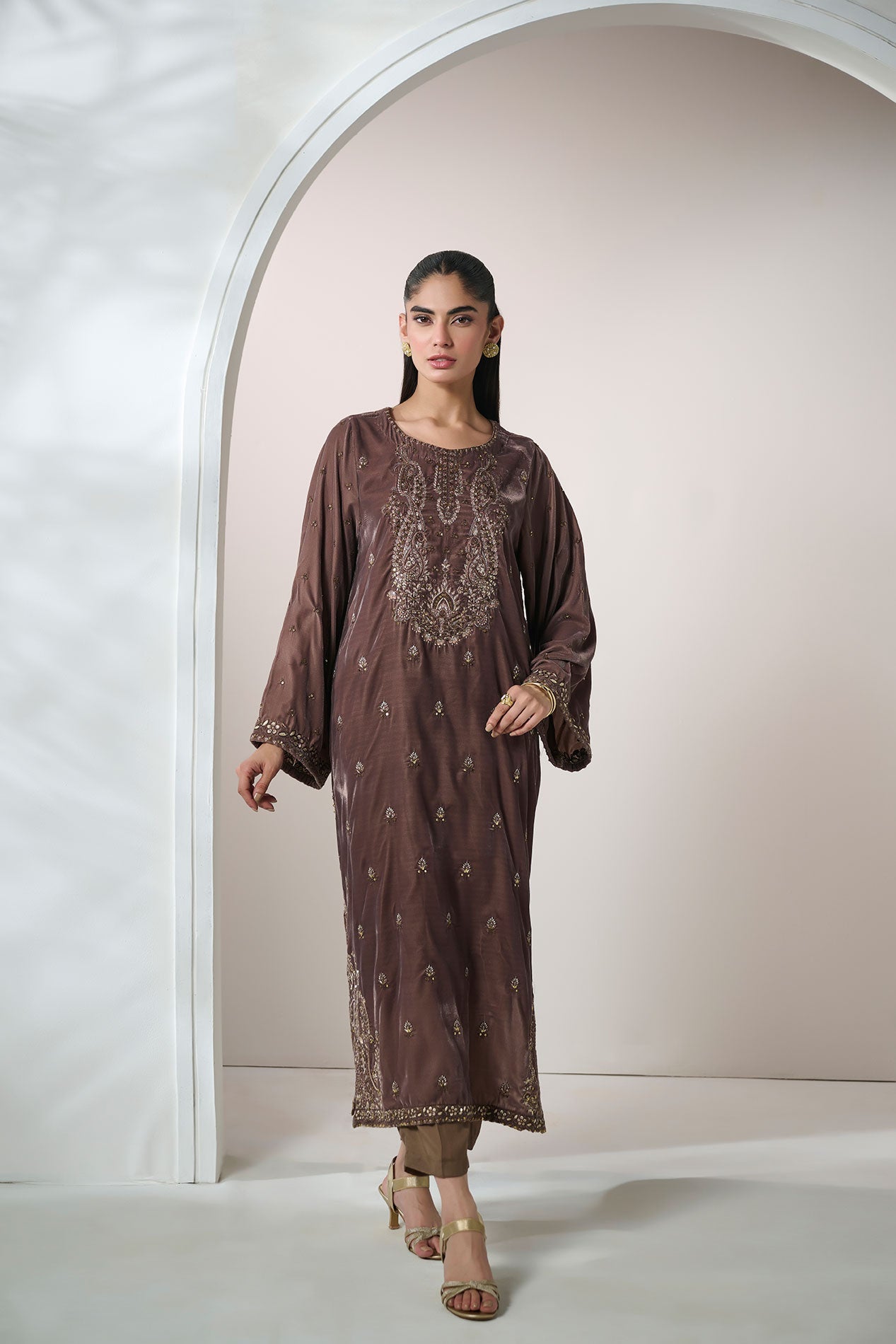 FW24DA-2608   OLIVE GREEN  2PCS  EMBROIDERED KURTA WITH TROUSER