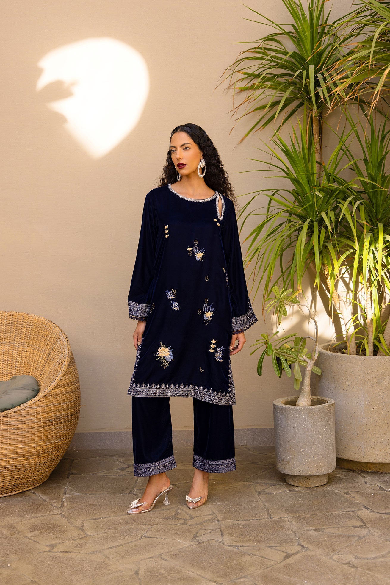 FW24DT-2615 NAVY BLUE EMBROIDERY TROUSER