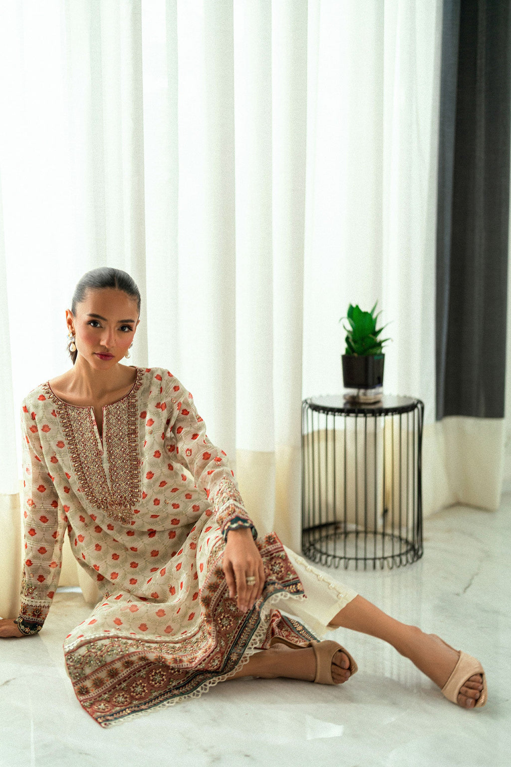 SS25DA-2685 CREAM  2PCS EMBROIDERED KURTA WITH TROUSER