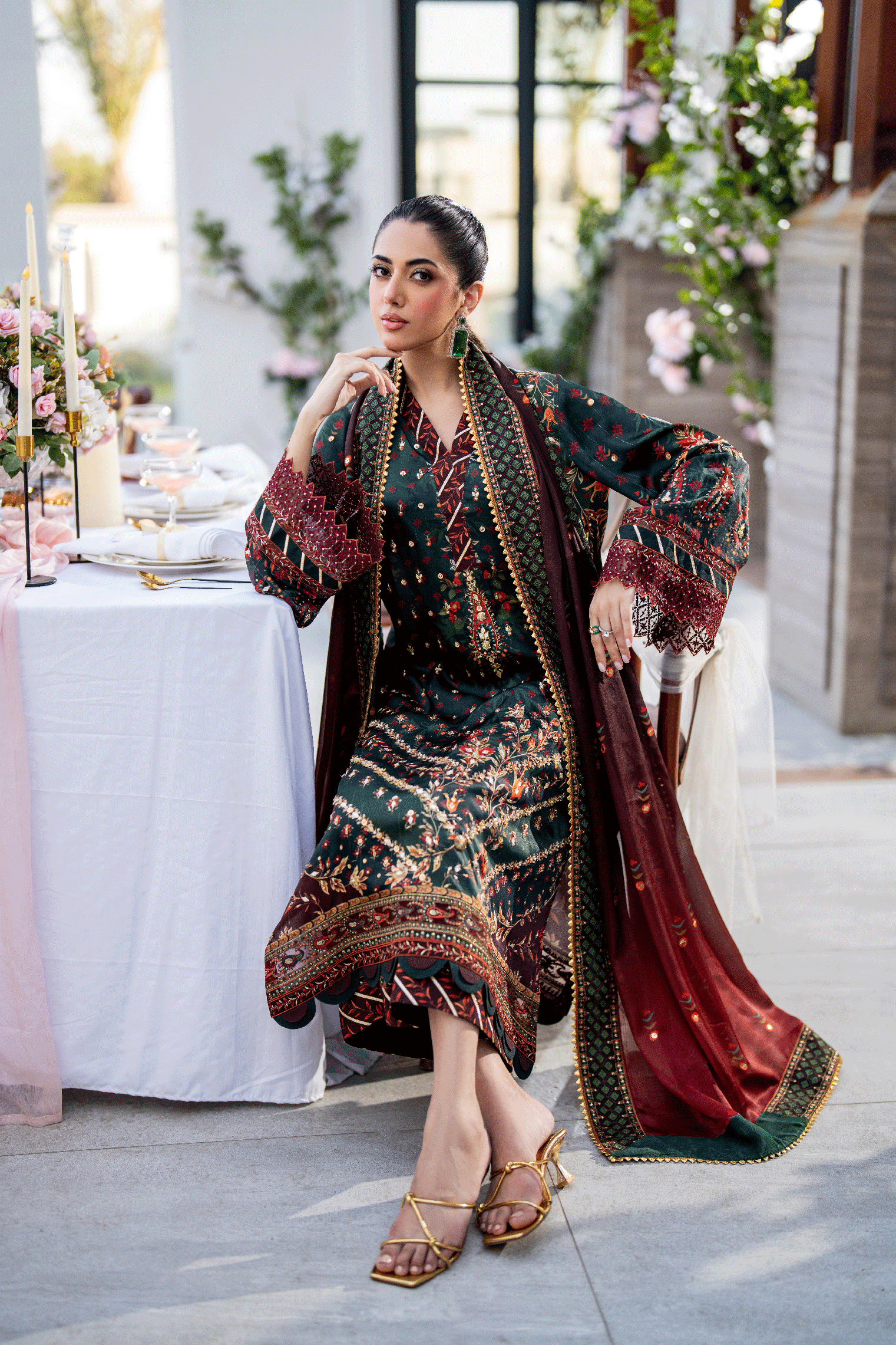 SS25DD-2688 BROWN DUPATTA