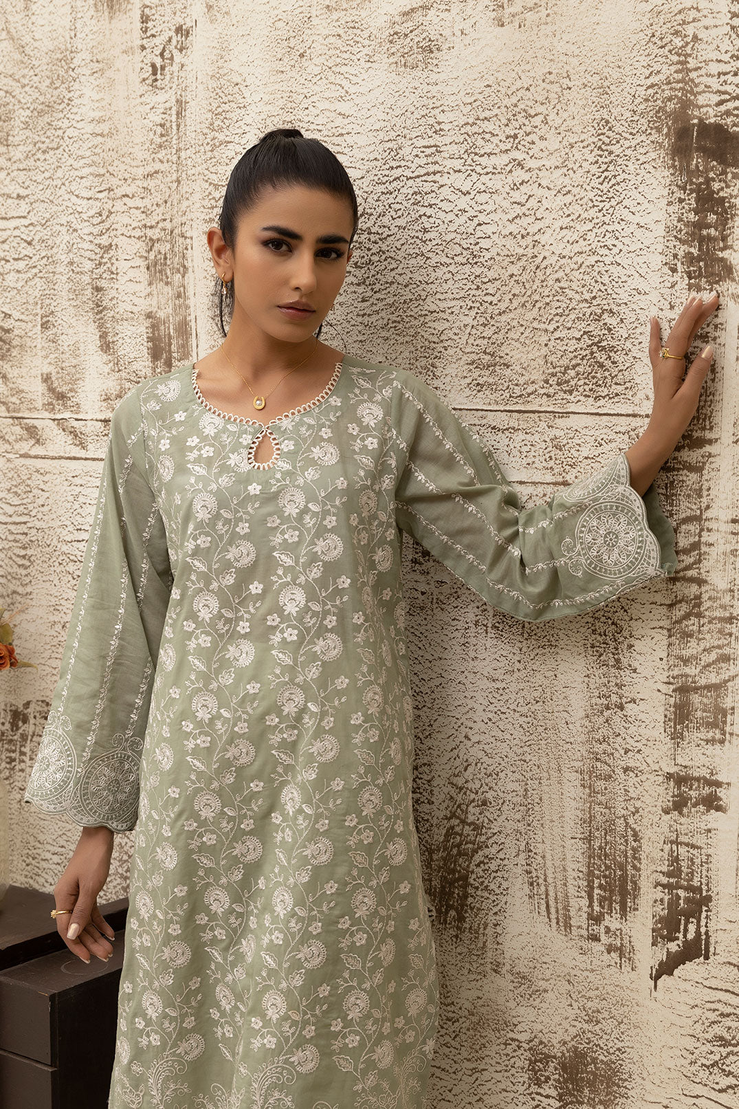 DC-0467 GREEN DYED EMBROIDERED KURTA