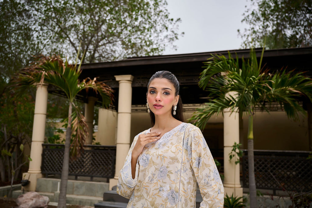 DC-0532 BEIGE EMBROIDERED KURTA