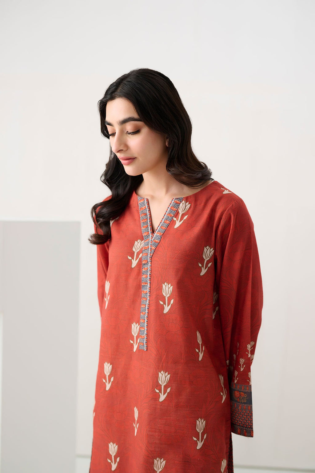 DC-0543 MAROON DIGITAL PRINTED KURTA