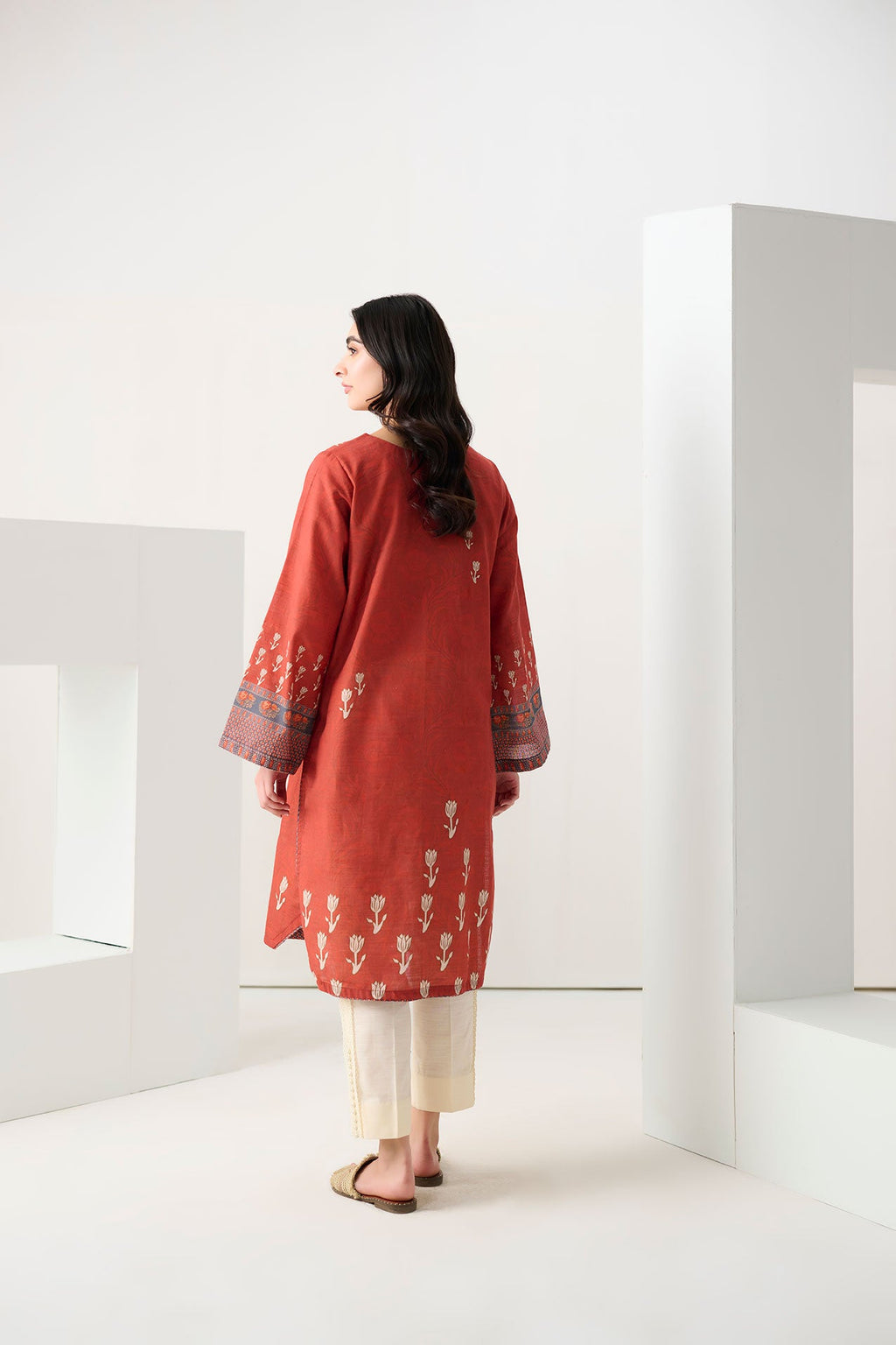 DC-0543 MAROON DIGITAL PRINTED KURTA