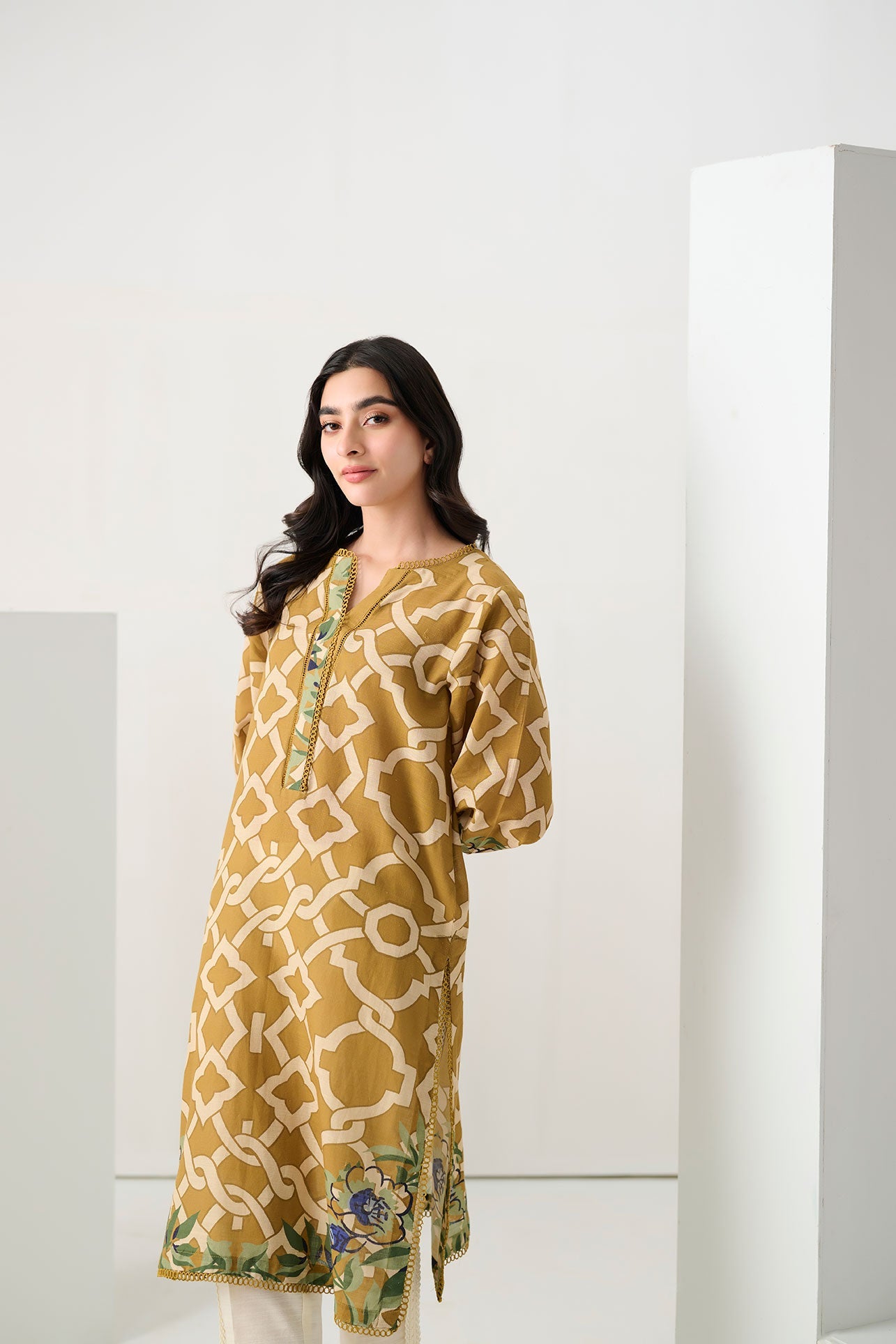 DC-0557 BROWN DIGITAL PRINTED KURTA