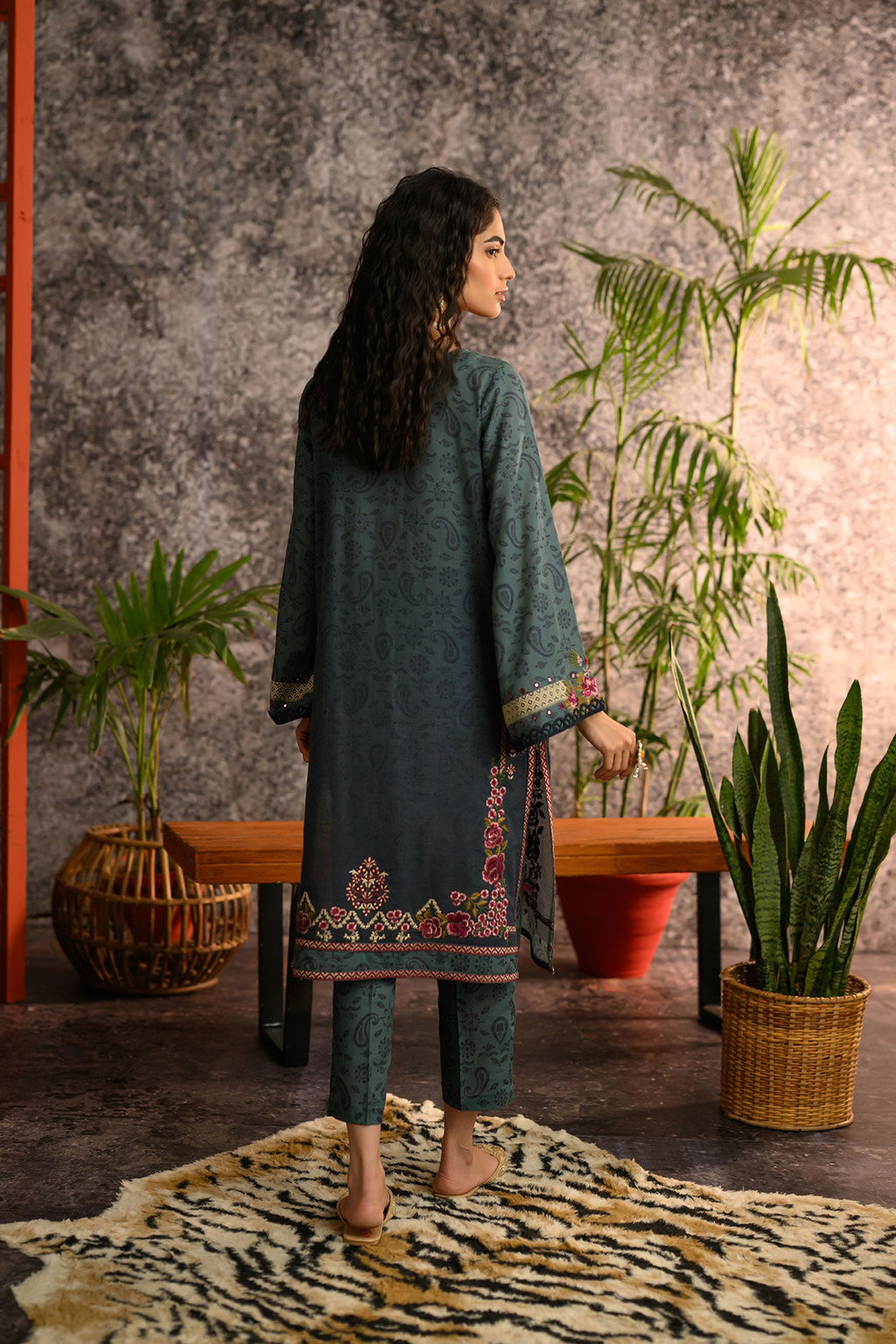 DC-2115 TEAL KHADDAR 2PCS EMBROIDERED KURTA WITH TROUSER