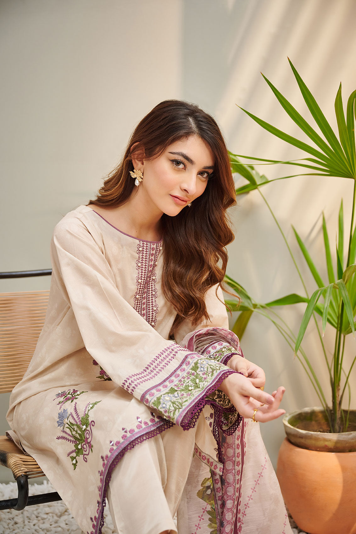 DC-2032 BEIGE 2PCS EMBROIDERED KURTA WITH DUPATTA