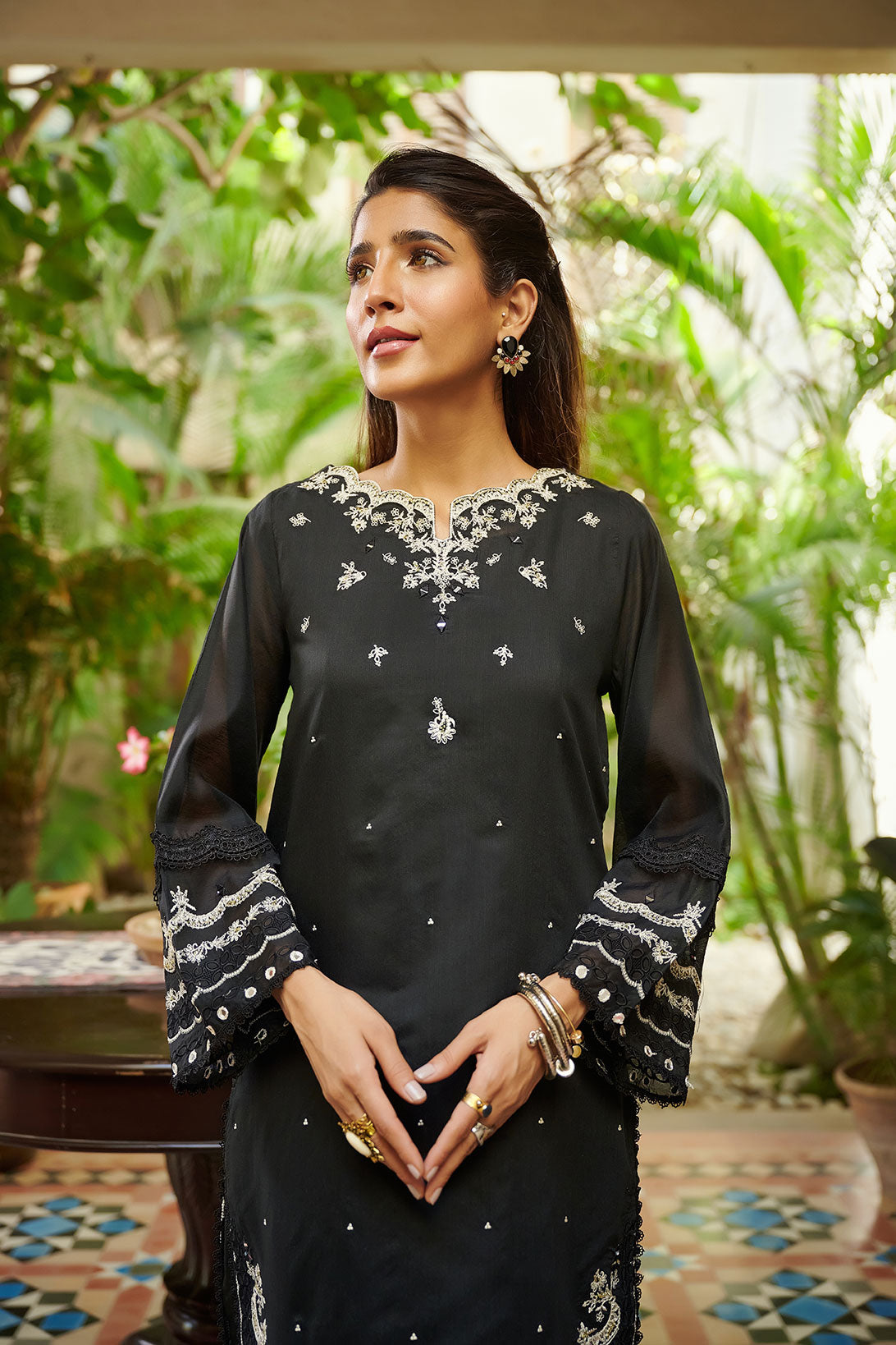 DC-2047 BLACK 2PCS  EMBROIDERED KURTA WITH TROUSER