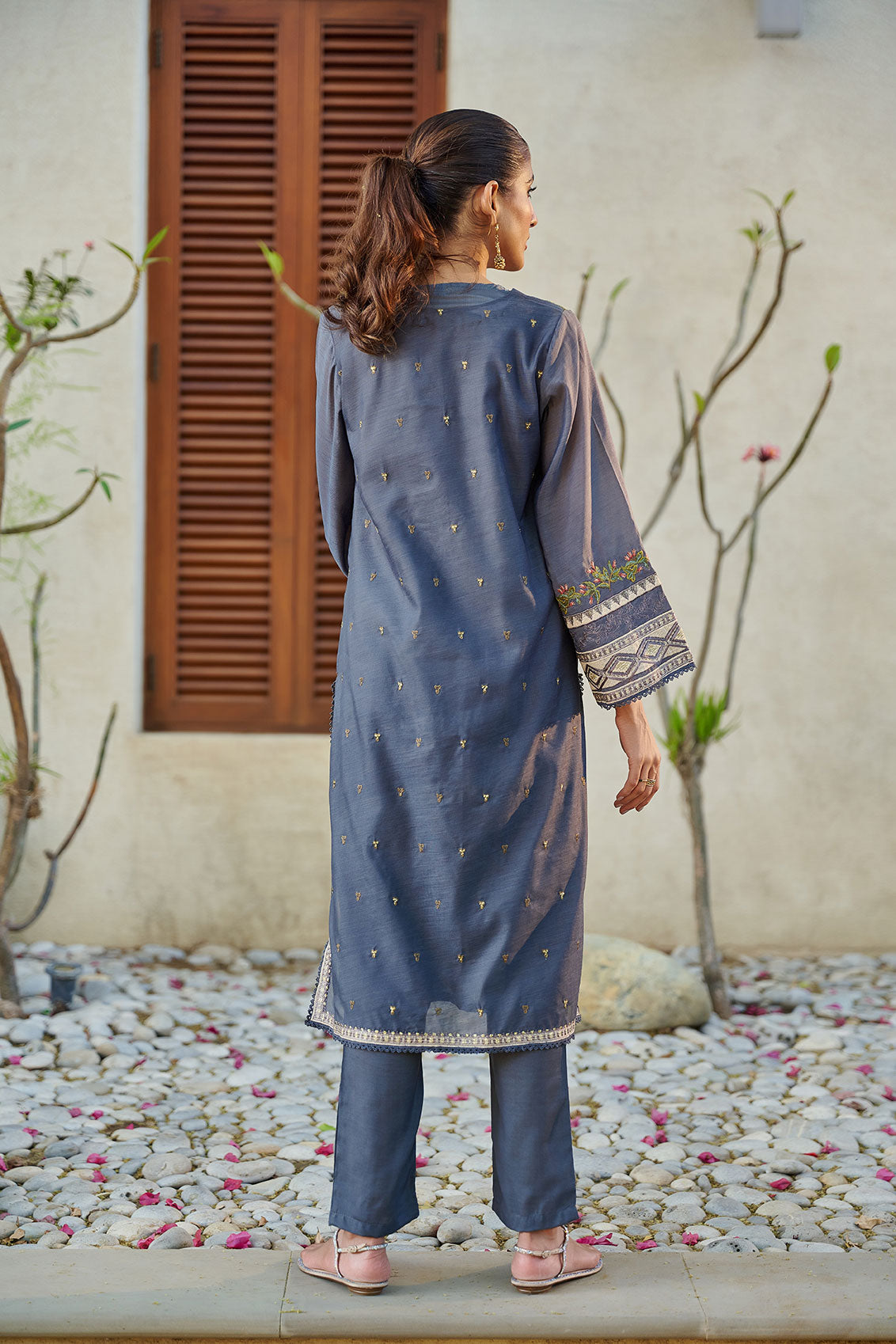 DC-2051 DARK GREY 2PCS  EMBROIDERED KURTA WITH TROUSER