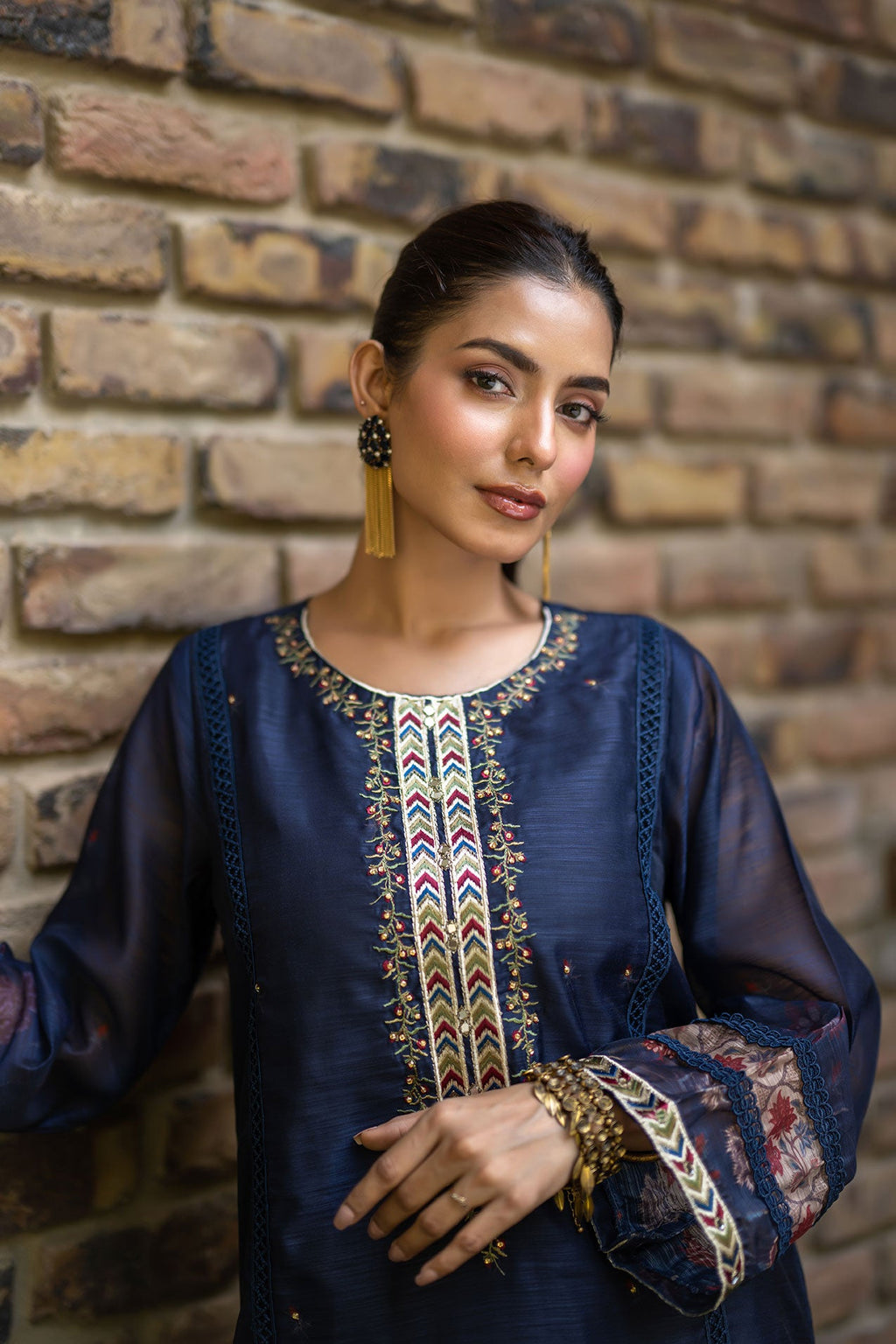 DC-2098 NAVY BLUE 2PCS  EMBROIDERED KURTA WITH TROUSER