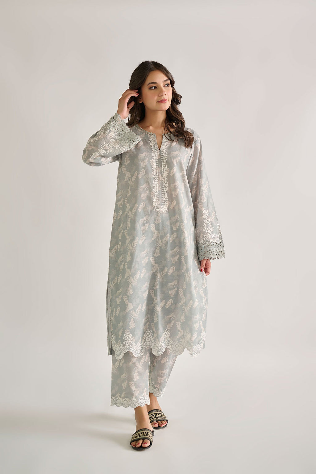 DC-2114 GREY KHADDAR 2PCS EMBROIDERED KURTA WITH TROUSER