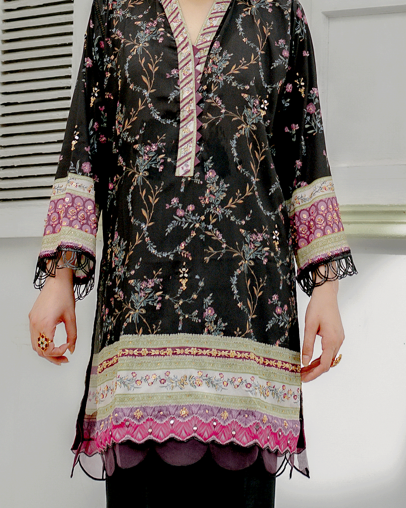 DC-2240 BLACK 2PCS HAND EMBELLISHED  SHIRT WITH TROUSER