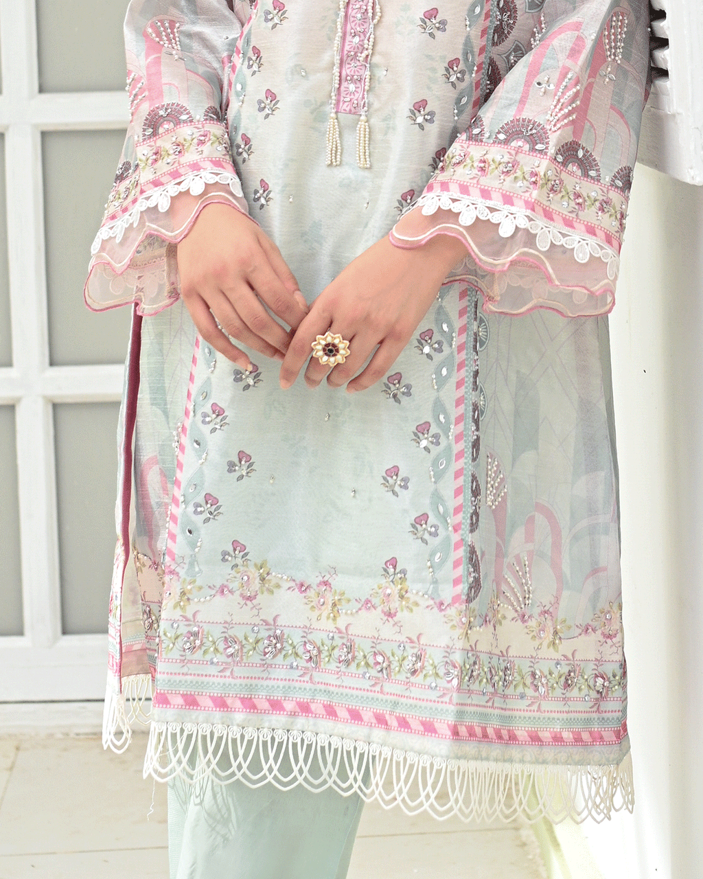 DC-2243 PINK 2PCS HAND EMBELLISHED  SHIRT WITH TROUSER