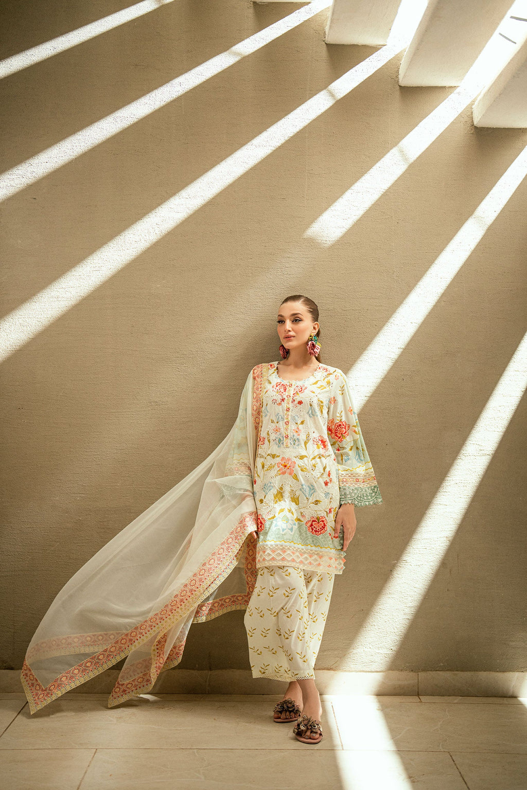 SS25DD-2536  OFF WHITE DUPATTA