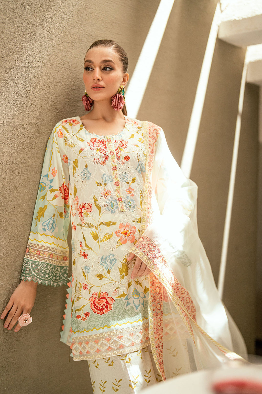SS25DD-2536  OFF WHITE DUPATTA