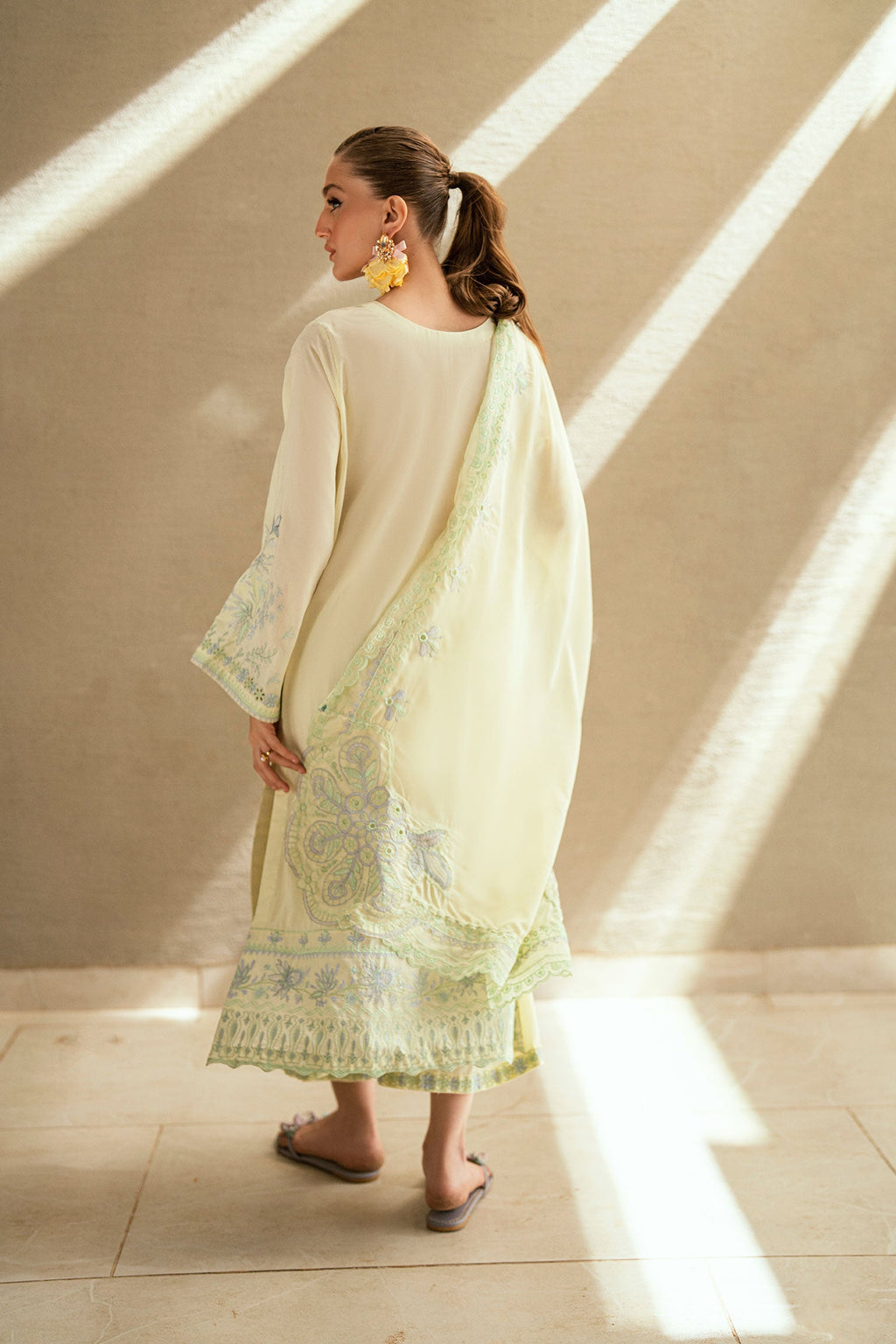 SS25DC-2541 LEMON YELLOW LAWN 2PCS EMBROIDERED KURTA WITH TROUSER